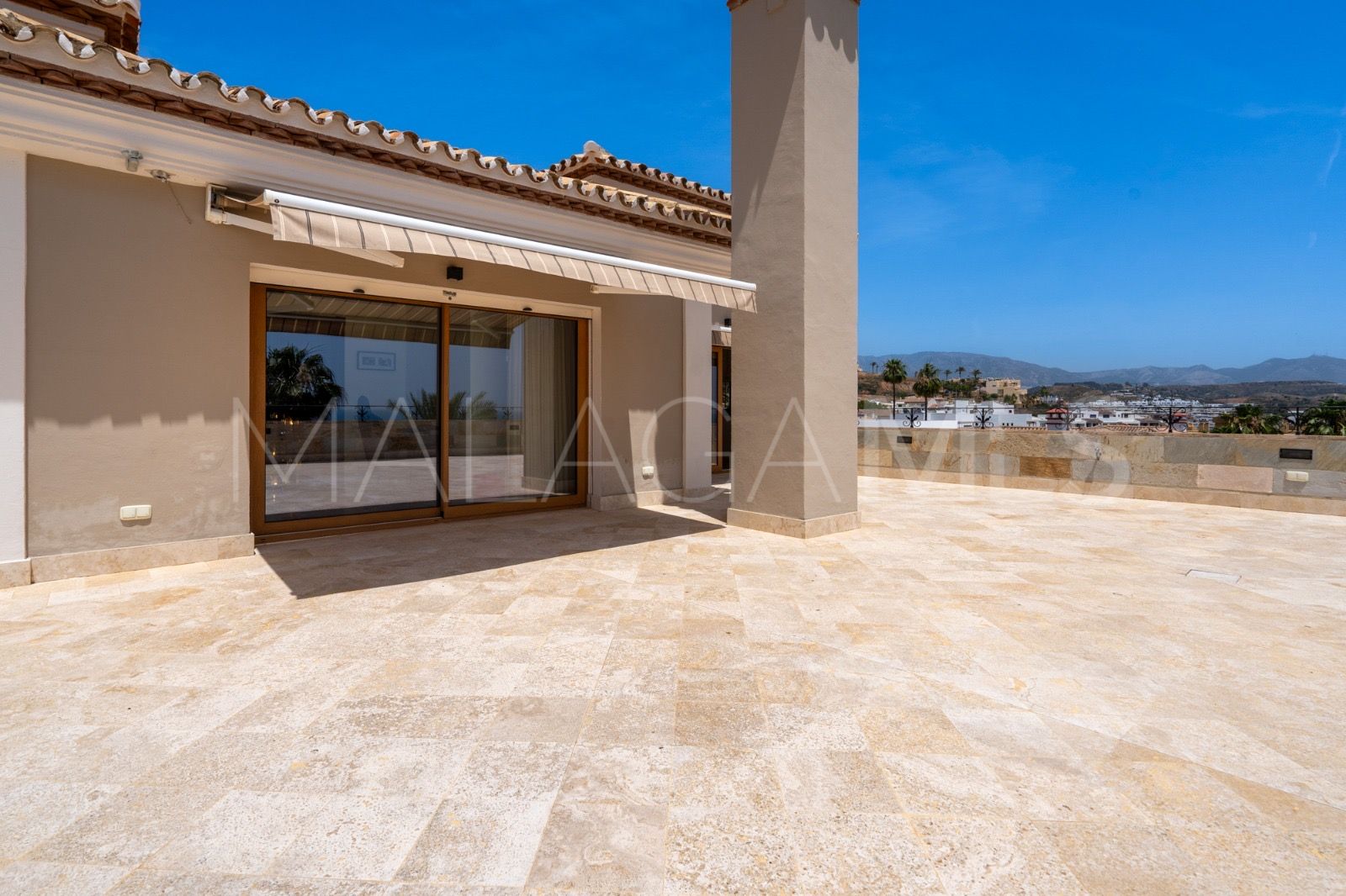 Villa for sale in Mijas