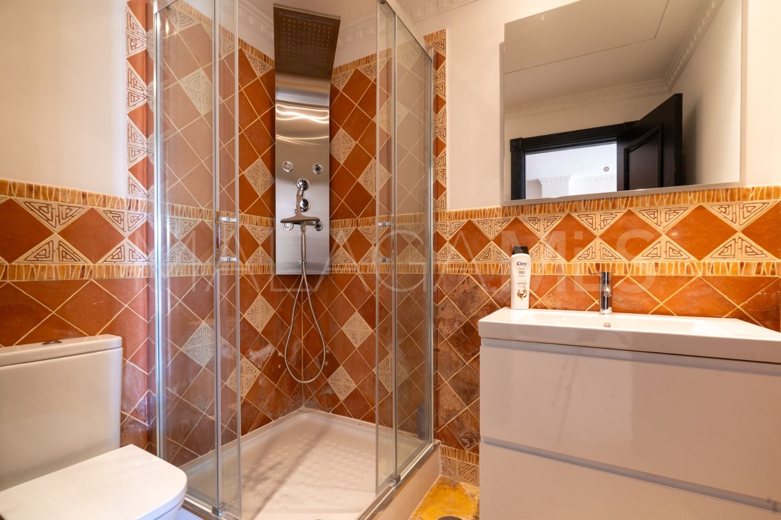 Villa for sale in Mijas