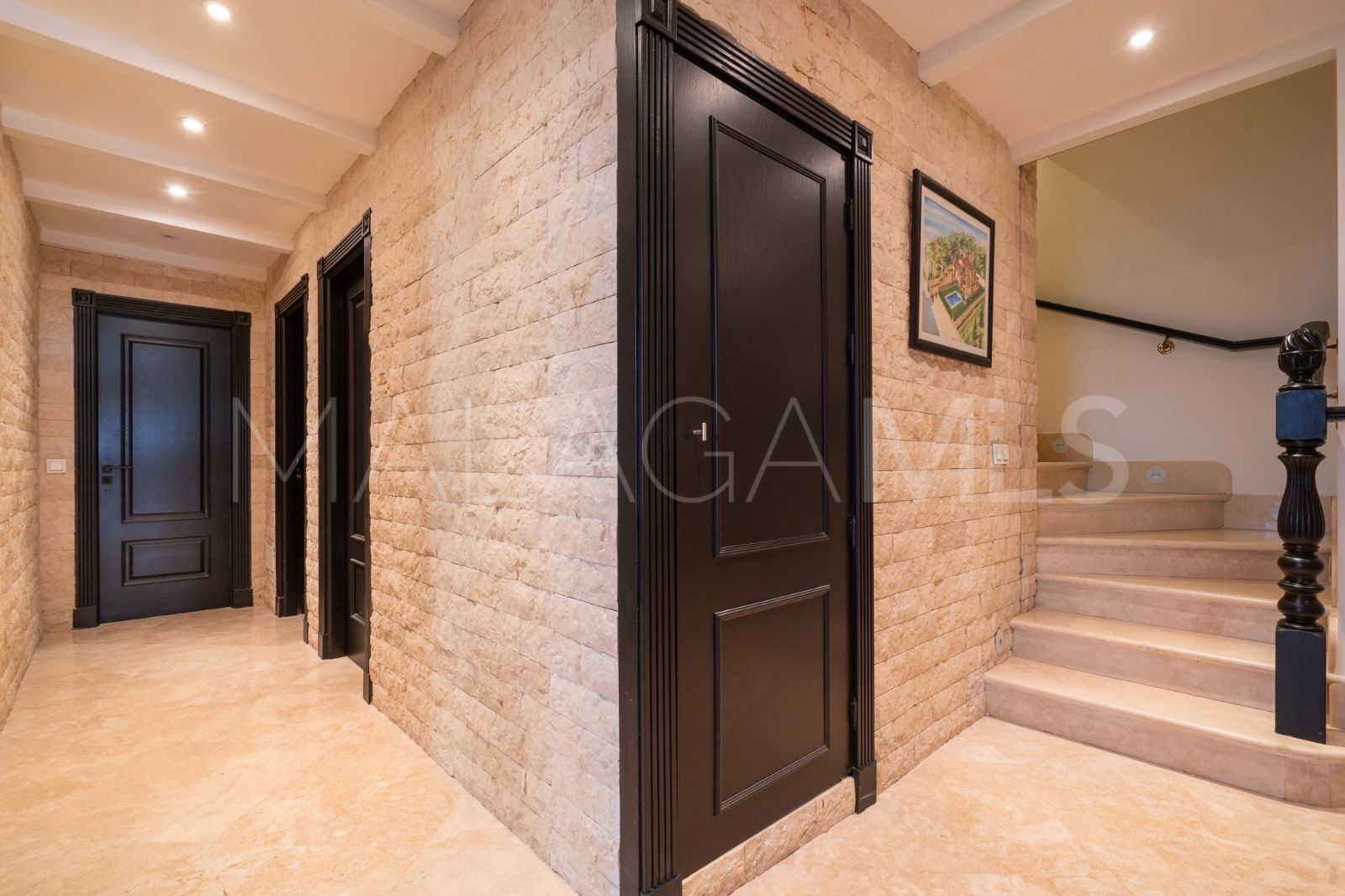 Villa for sale in Mijas