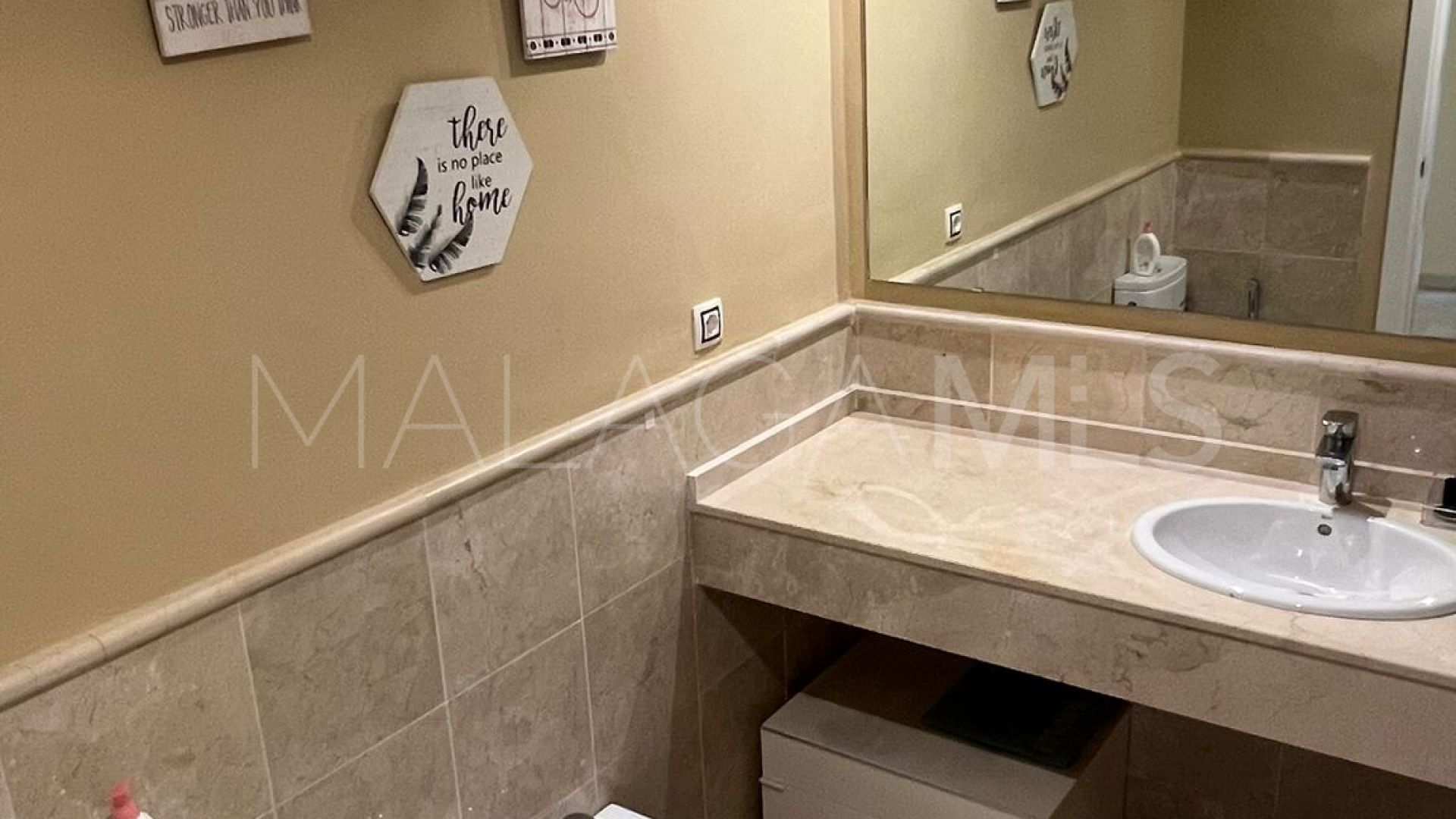 Apartamento with 2 bedrooms for sale in Marbella