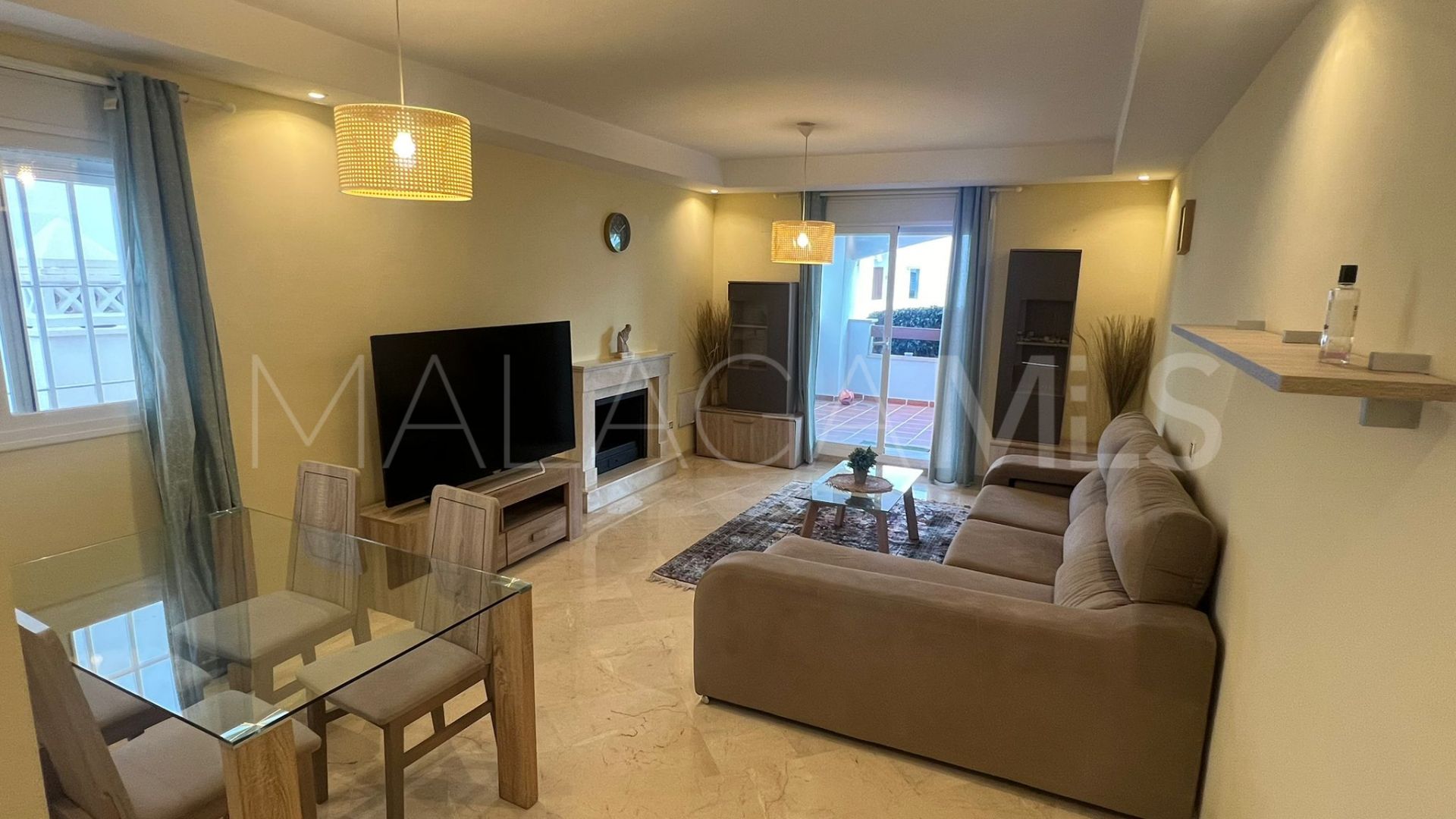 Apartamento with 2 bedrooms for sale in Marbella