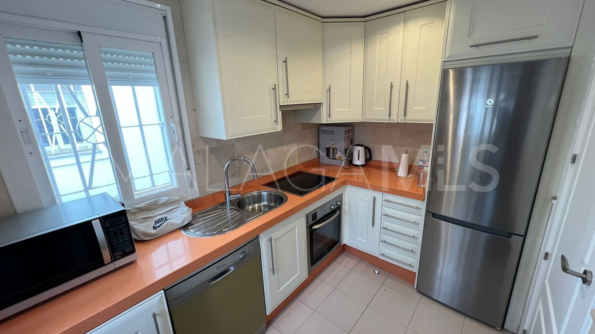 Apartamento with 2 bedrooms for sale in Marbella