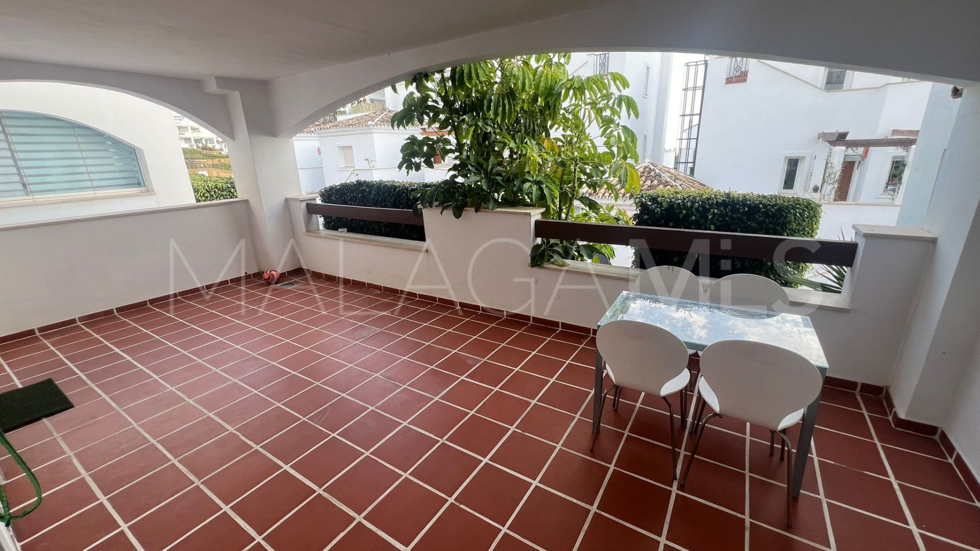 Apartamento with 2 bedrooms for sale in Marbella