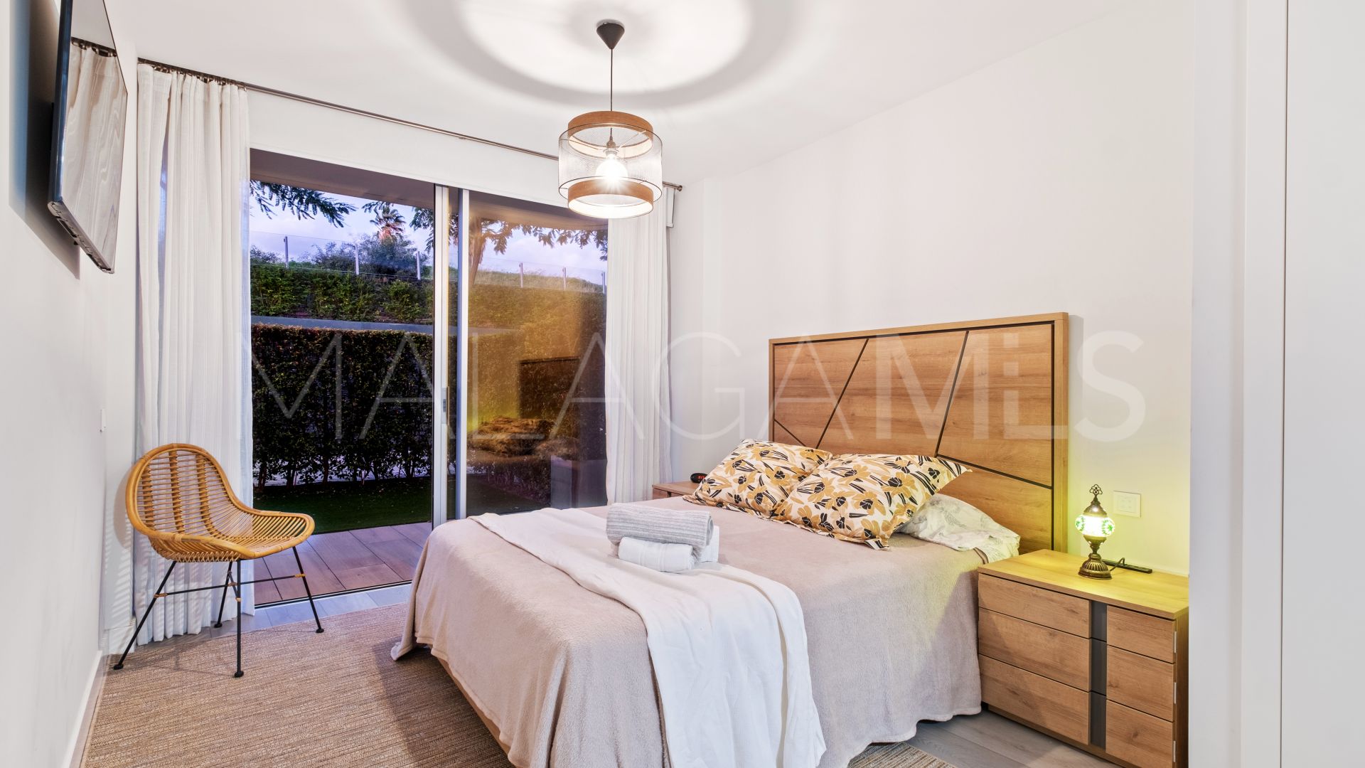 Apartment with 2 bedrooms for sale in Estepona