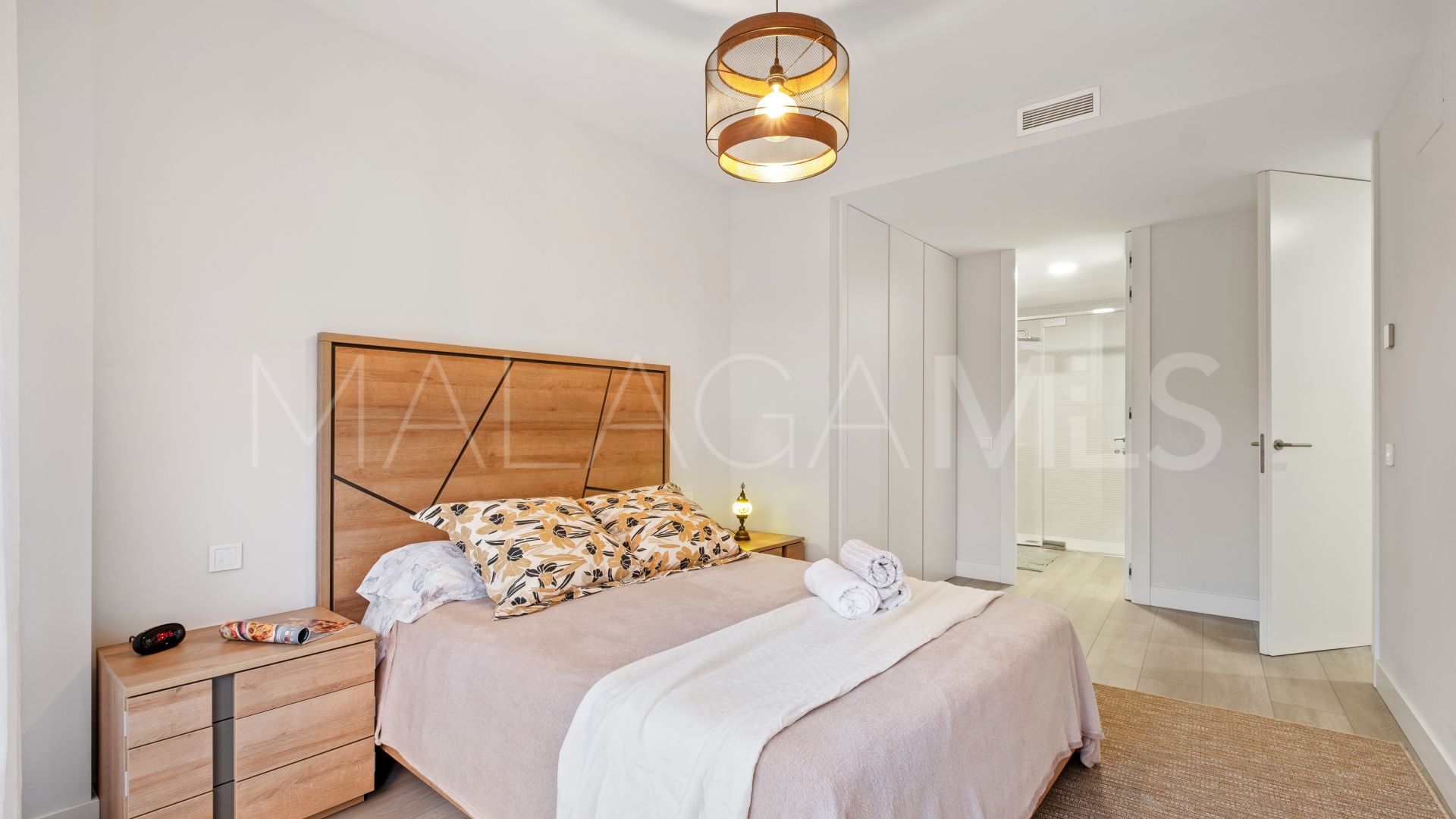 Apartment with 2 bedrooms for sale in Estepona