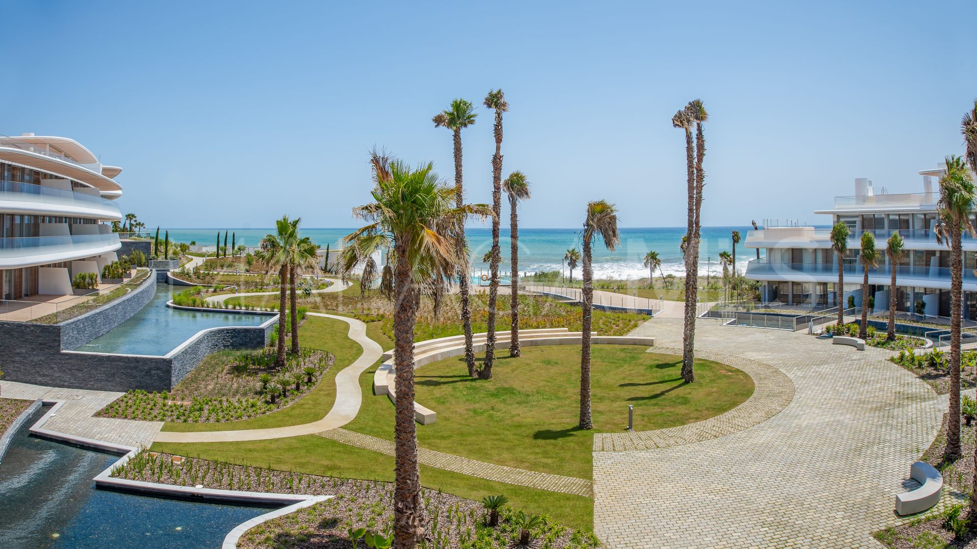 Apartment with 2 bedrooms for sale in Estepona