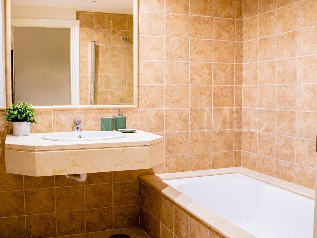 For sale Estepona apartment