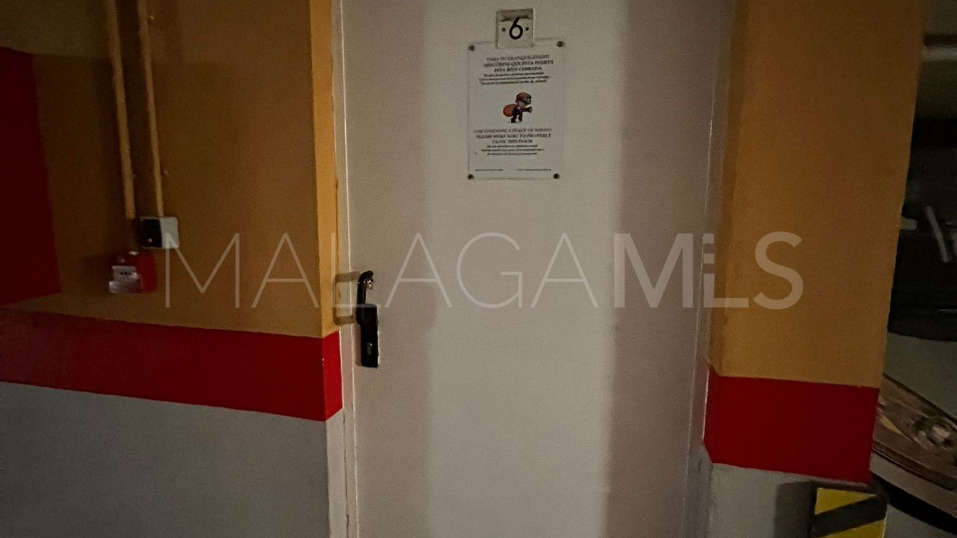 Ático a la venta in Estepona