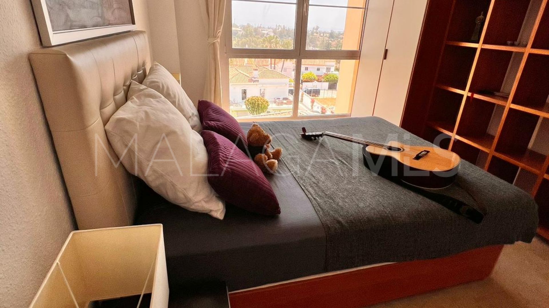 Ático a la venta in Estepona