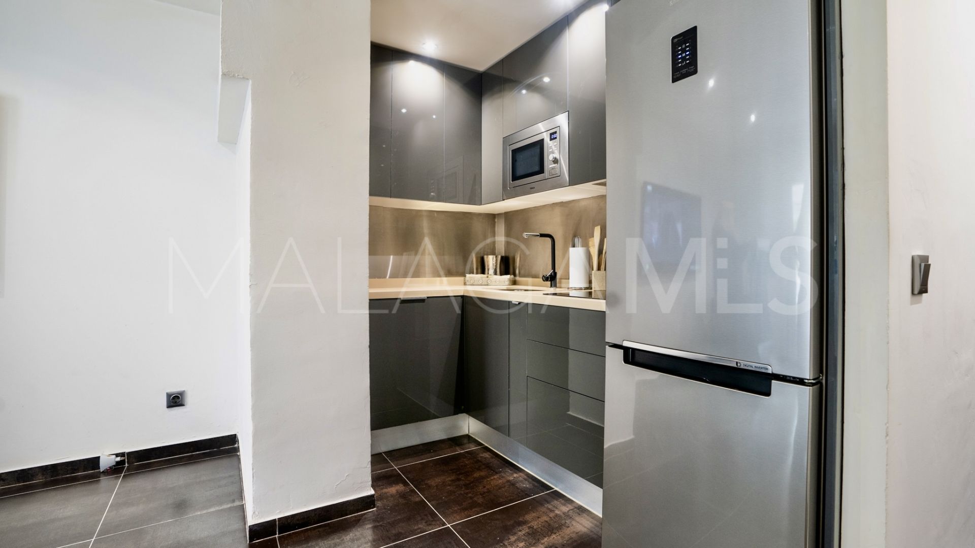 Apartment for sale in Estepona with 1 bedroom