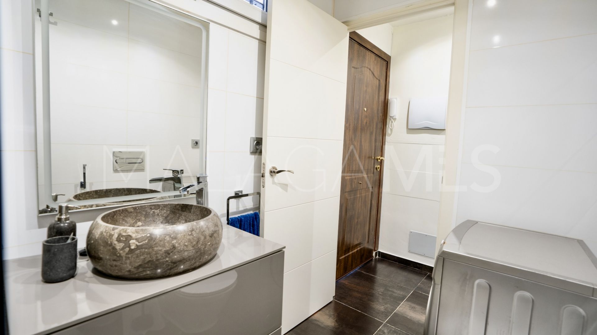 Apartment for sale in Estepona with 1 bedroom