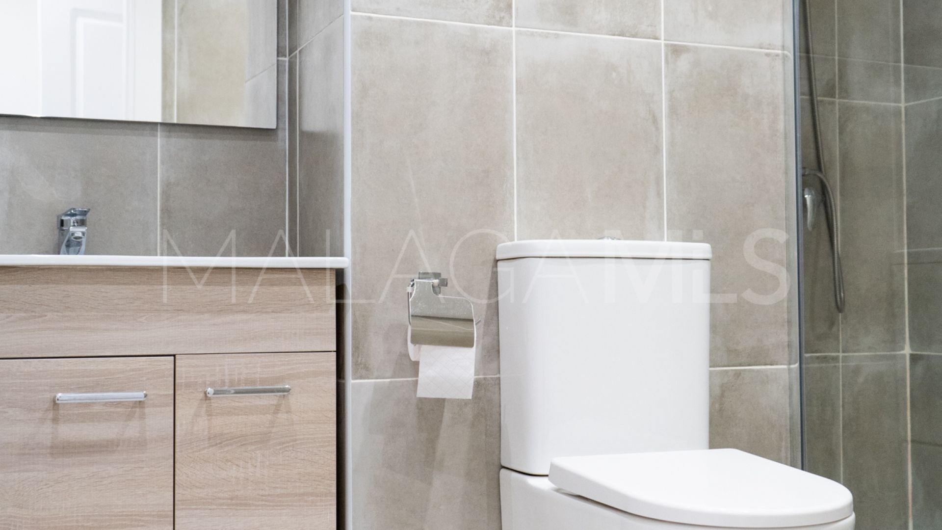 Buy apartamento in Nueva Andalucia