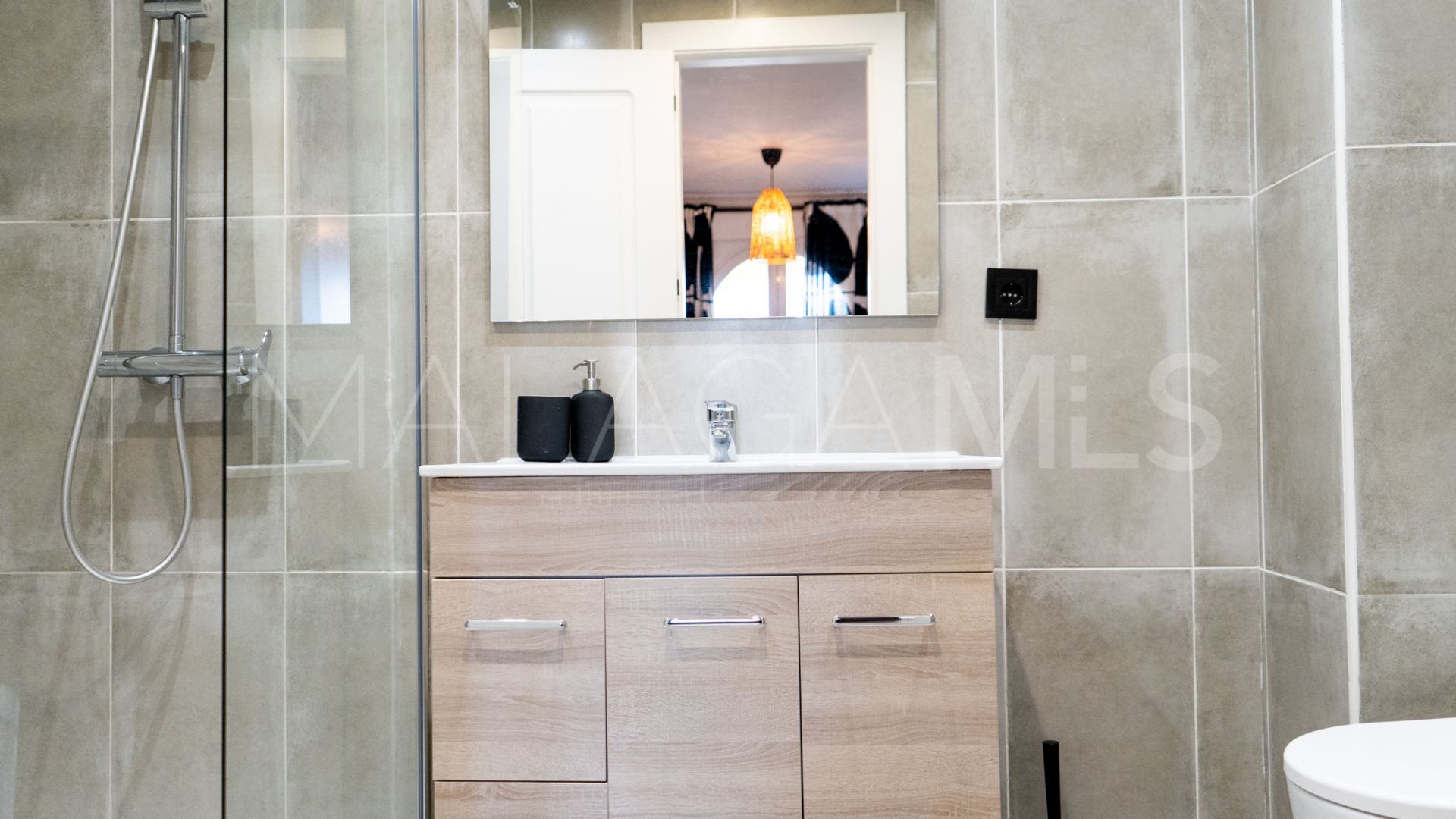 Buy apartamento in Nueva Andalucia