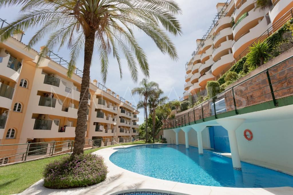 Buy apartamento in Nueva Andalucia
