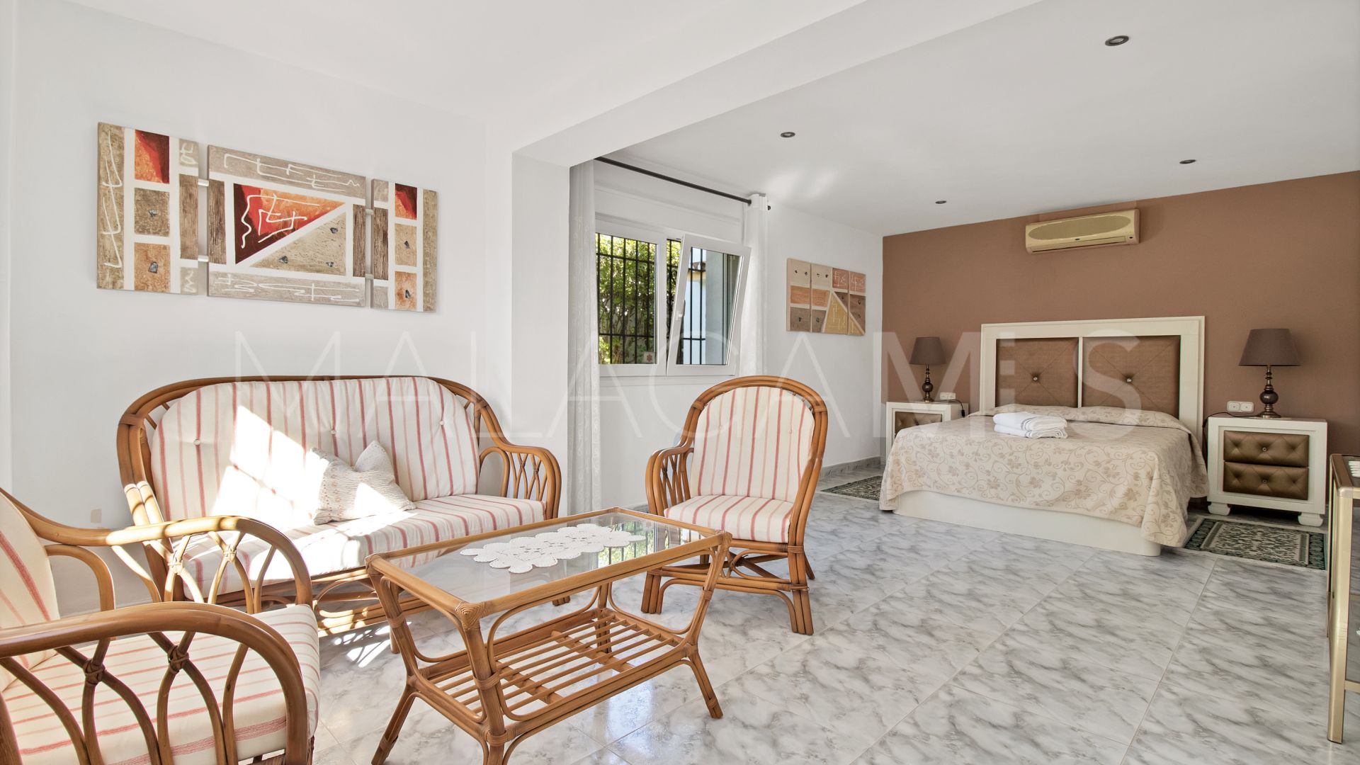 Villa for sale in San Pedro de Alcantara