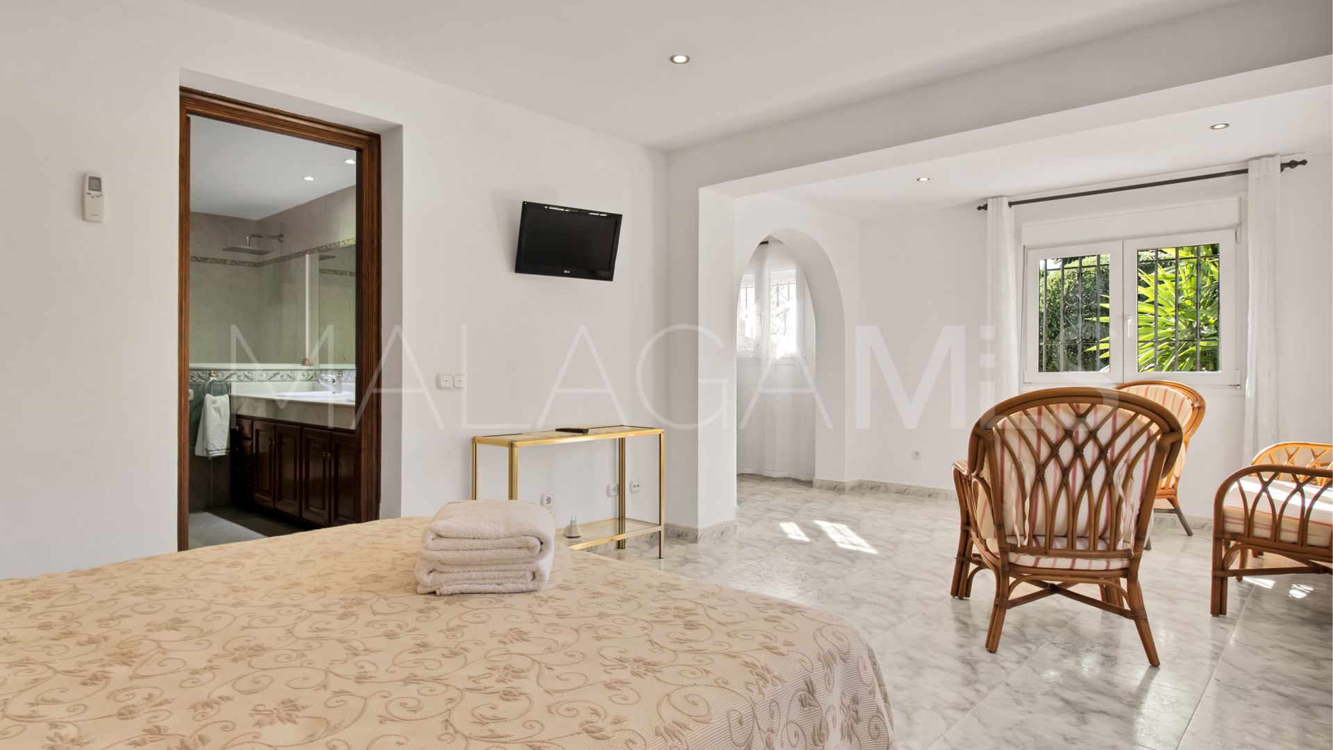 Villa for sale in San Pedro de Alcantara