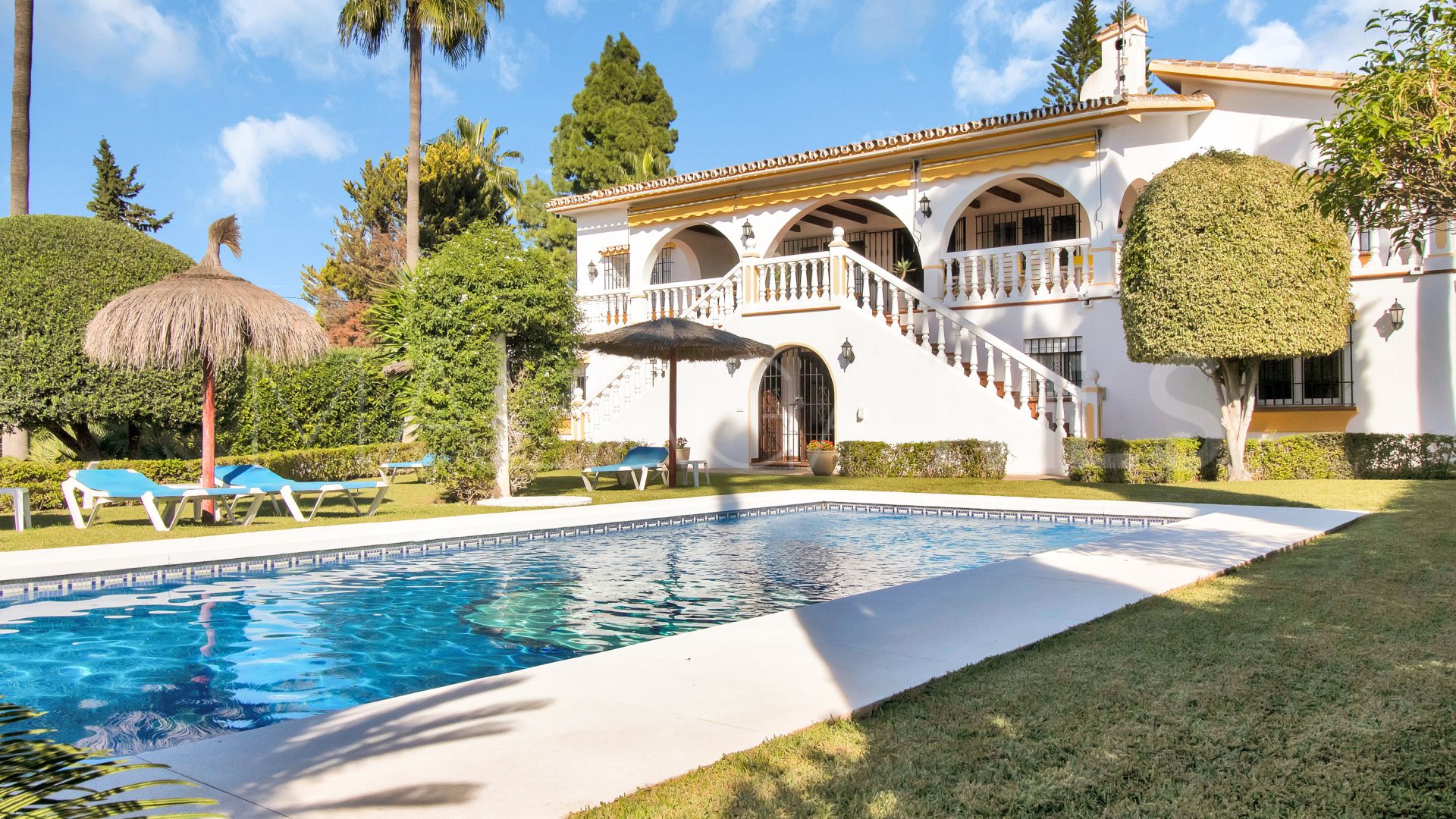 Villa for sale in San Pedro de Alcantara