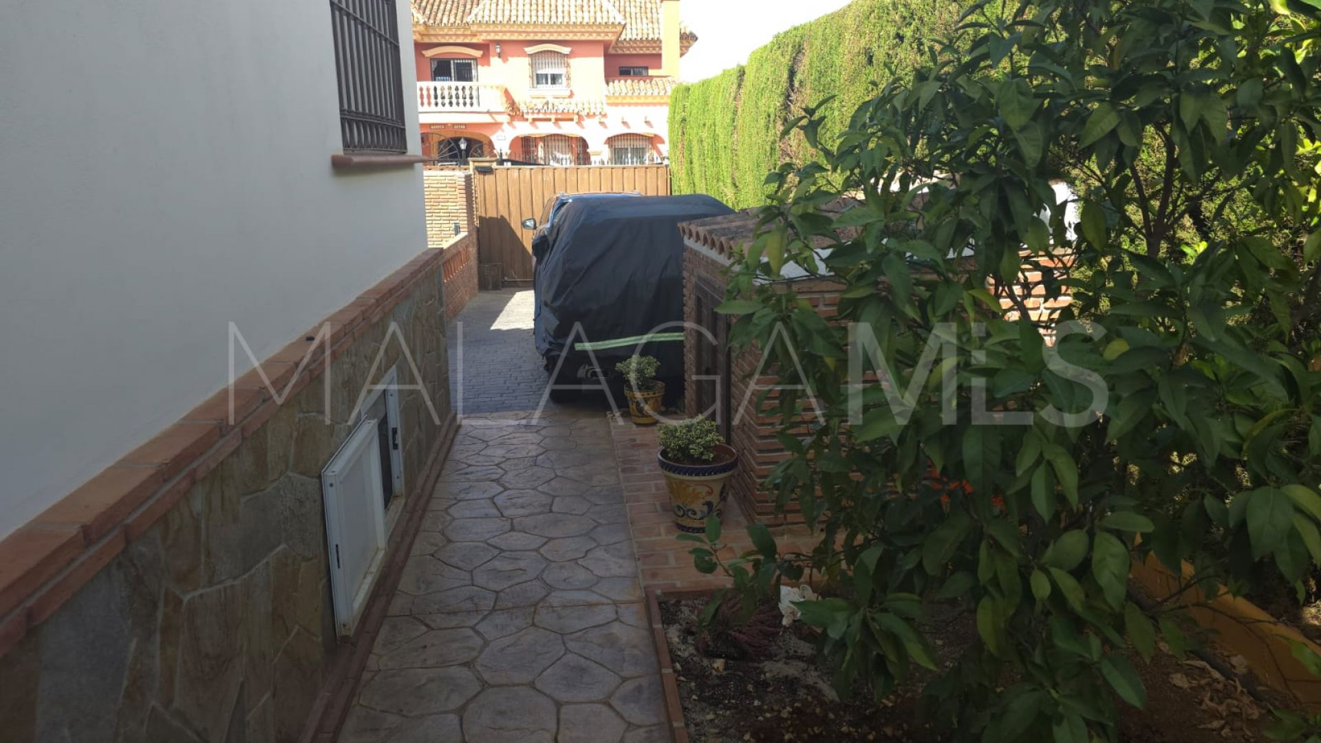 Villa de 4 bedrooms for sale in Malaga