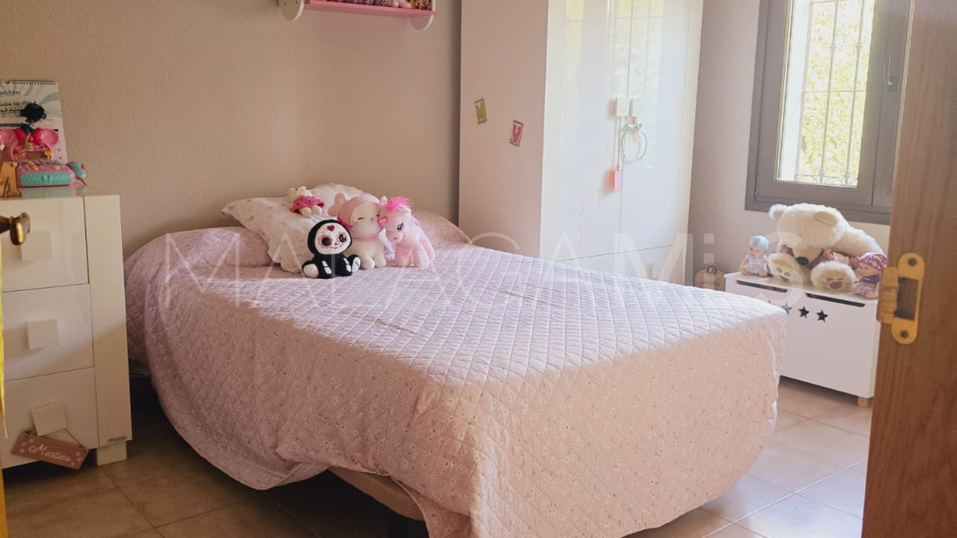 Villa de 4 bedrooms for sale in Malaga