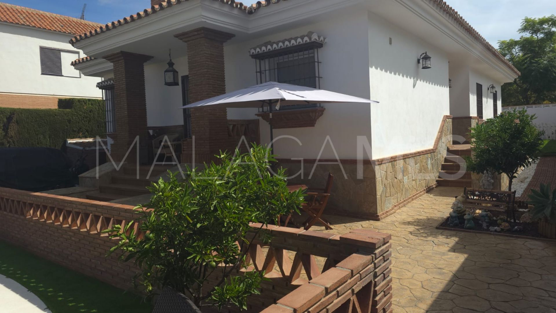 Villa de 4 bedrooms for sale in Malaga