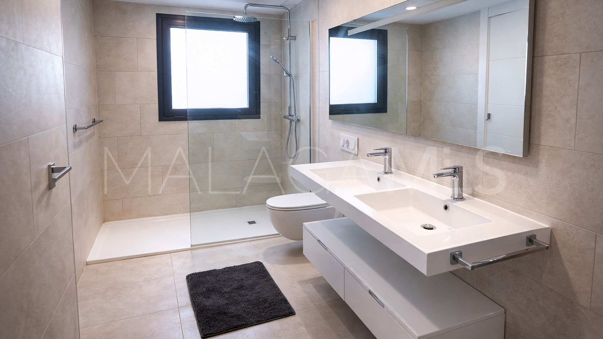 Se vende Ático de 3 bedrooms in Fuengirola