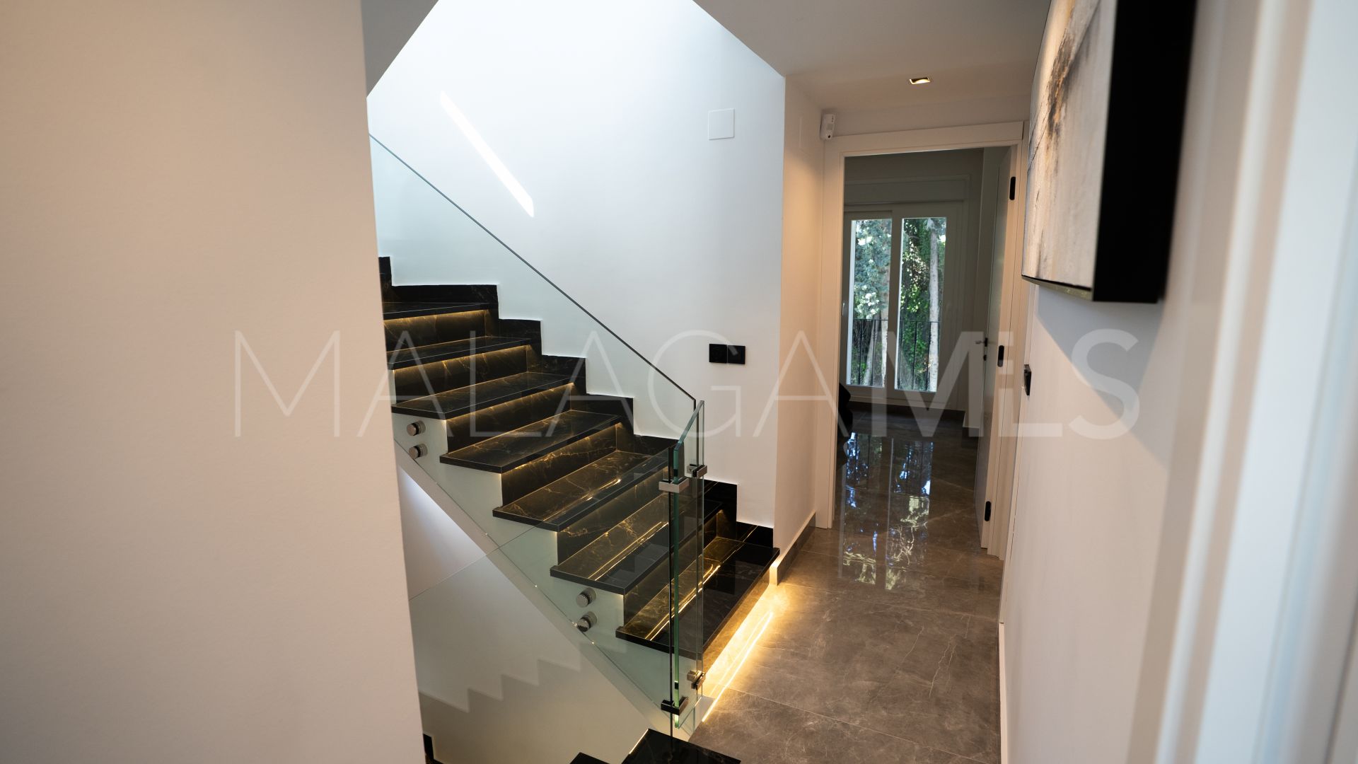 Se vende villa with 4 bedrooms in Marbella