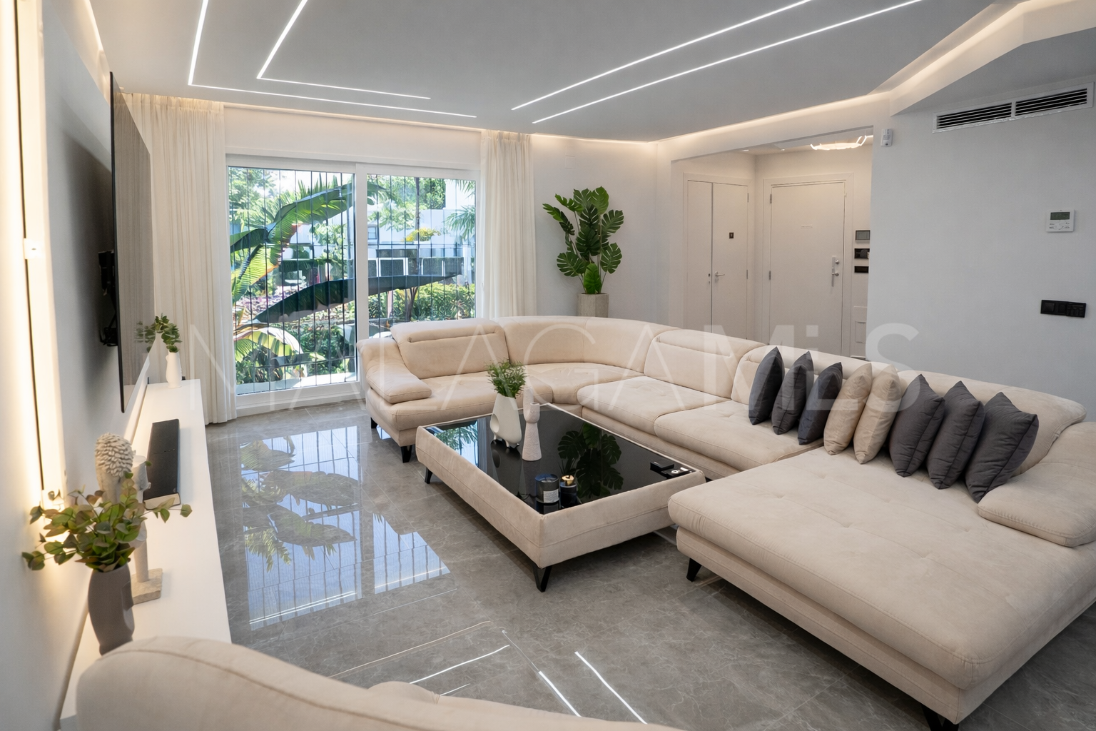 Se vende villa with 4 bedrooms in Marbella