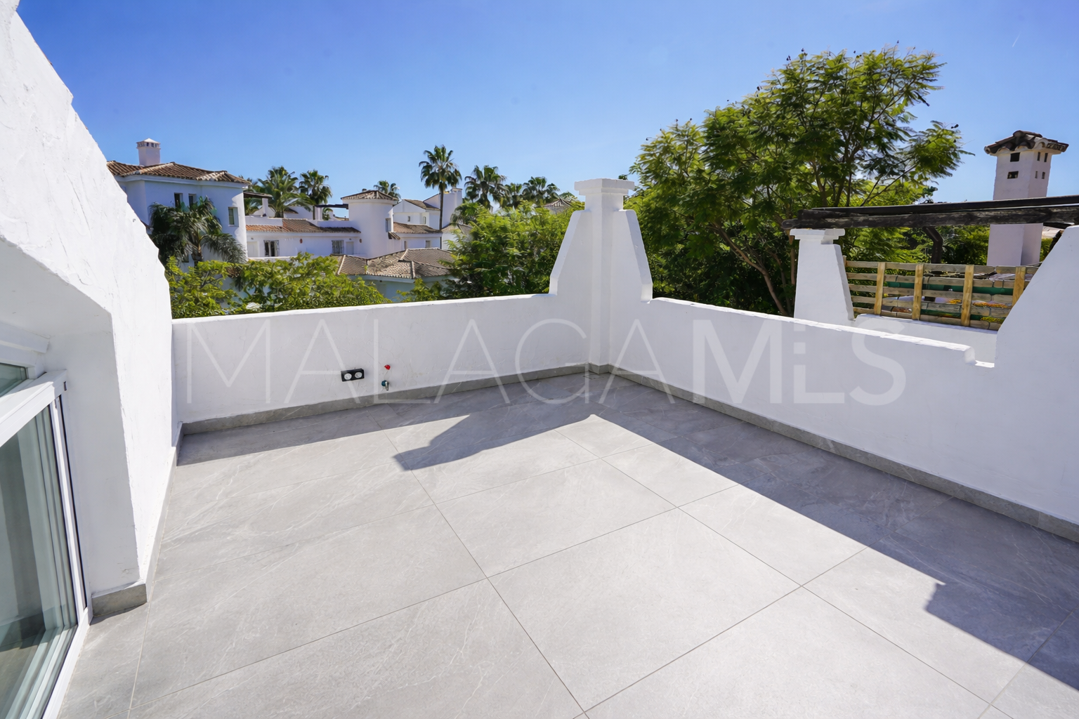 Se vende villa with 4 bedrooms in Marbella