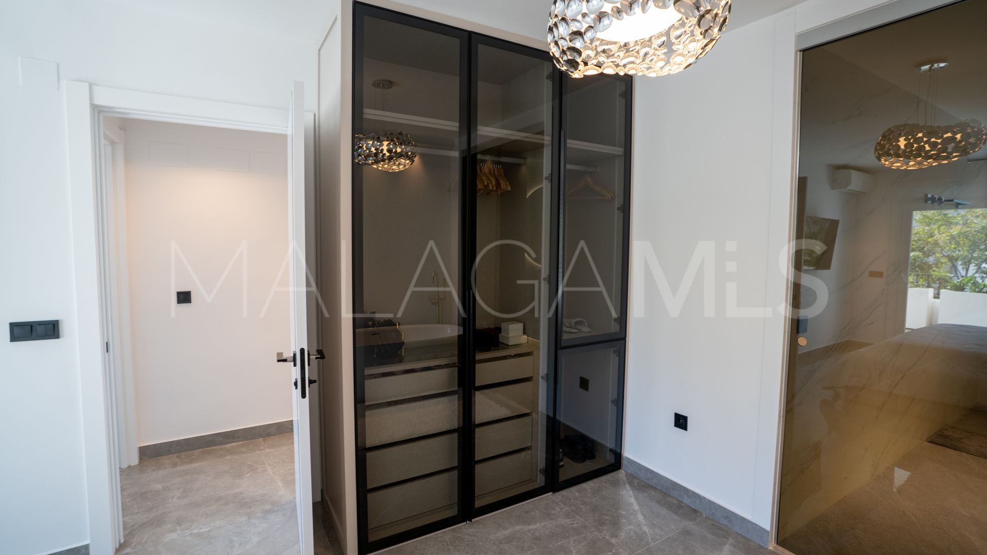 Se vende villa with 4 bedrooms in Marbella