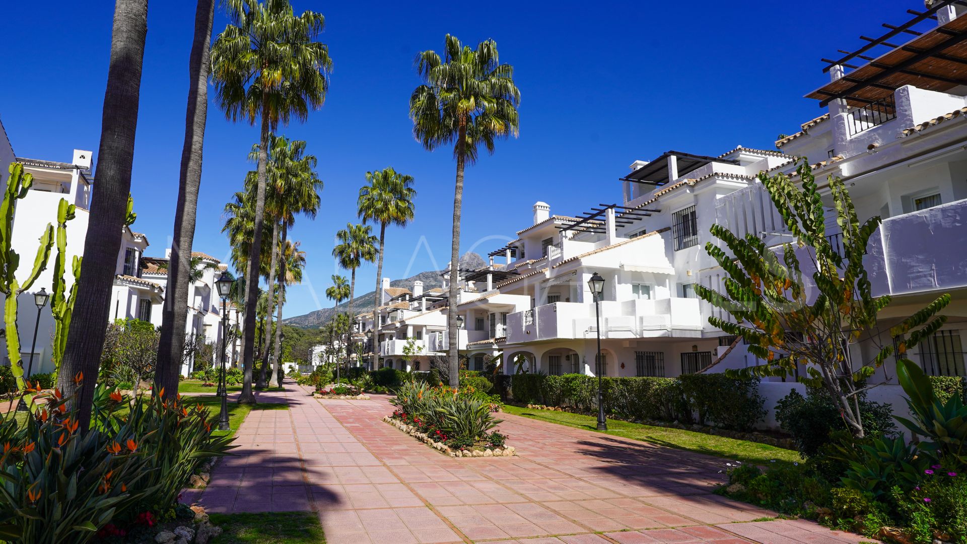 Se vende villa with 4 bedrooms in Marbella