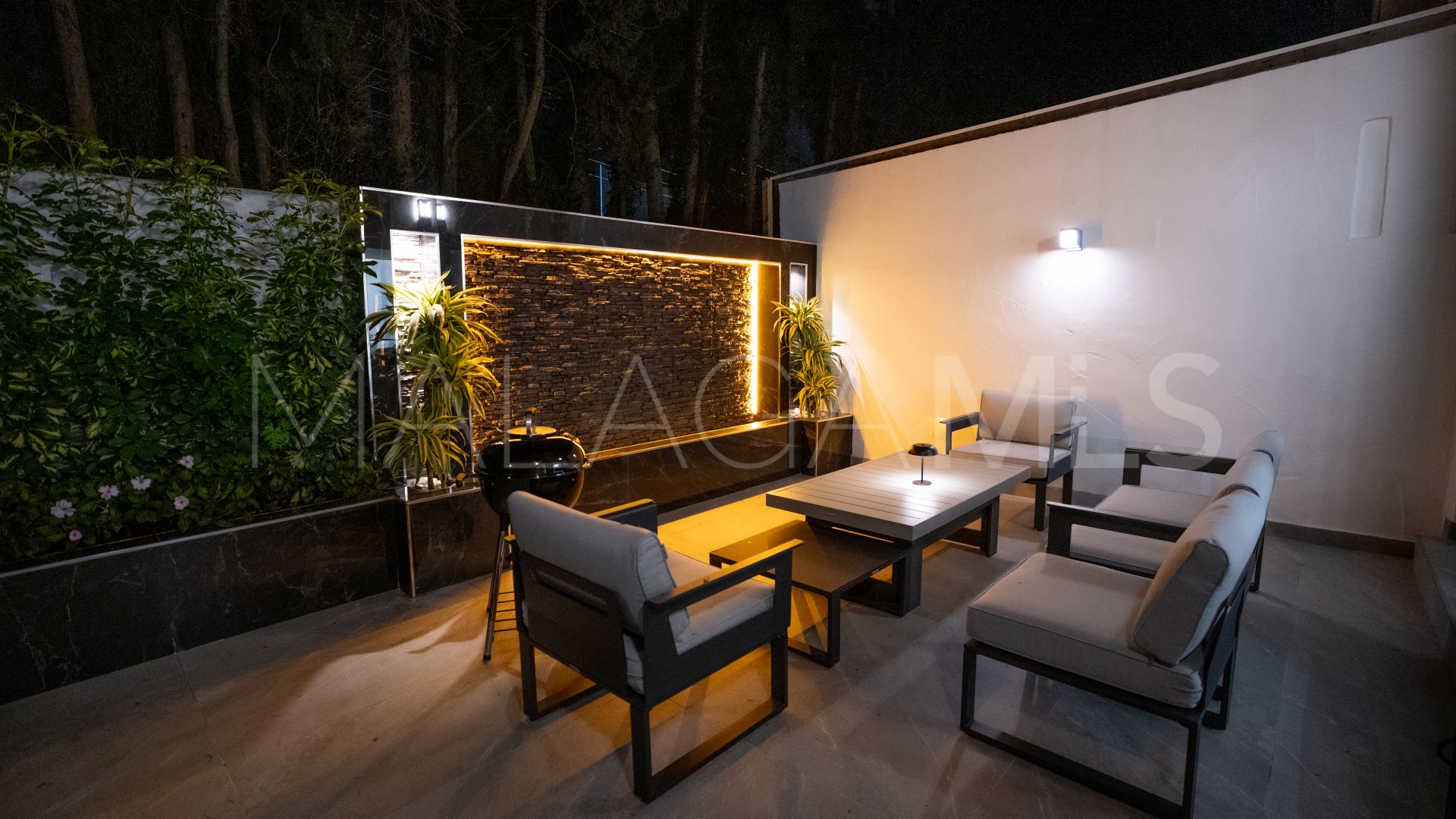 Se vende villa with 4 bedrooms in Marbella