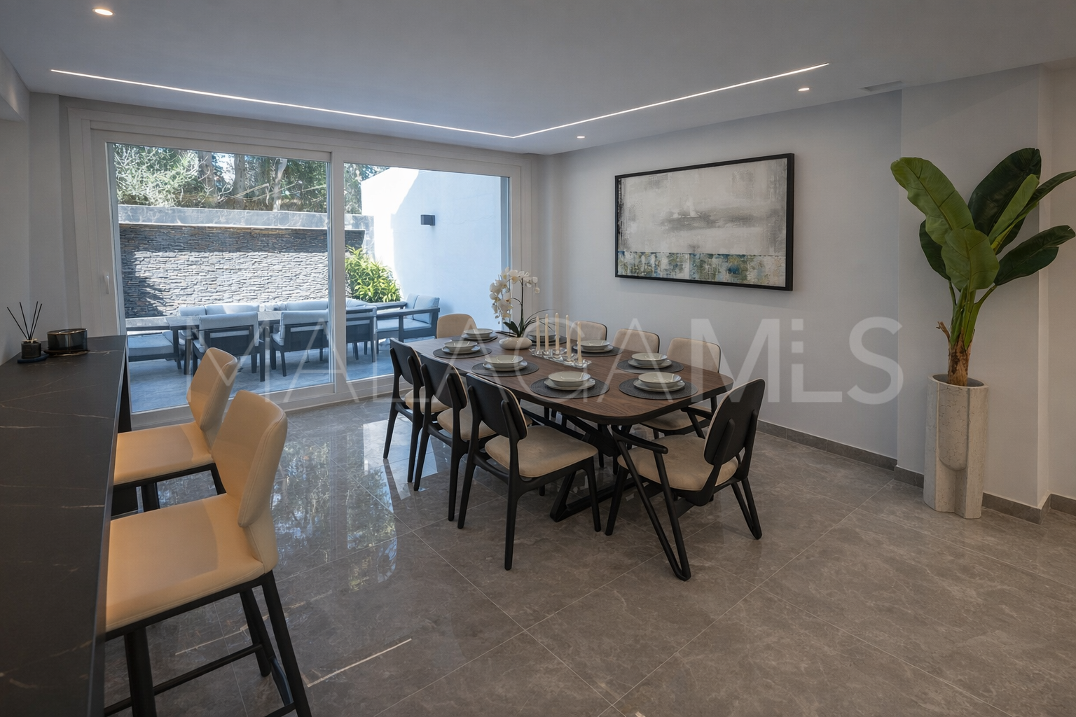 Se vende villa with 4 bedrooms in Marbella