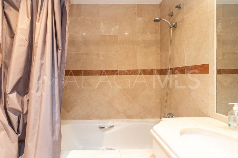 Apartamento for sale in Marbella with 3 bedrooms