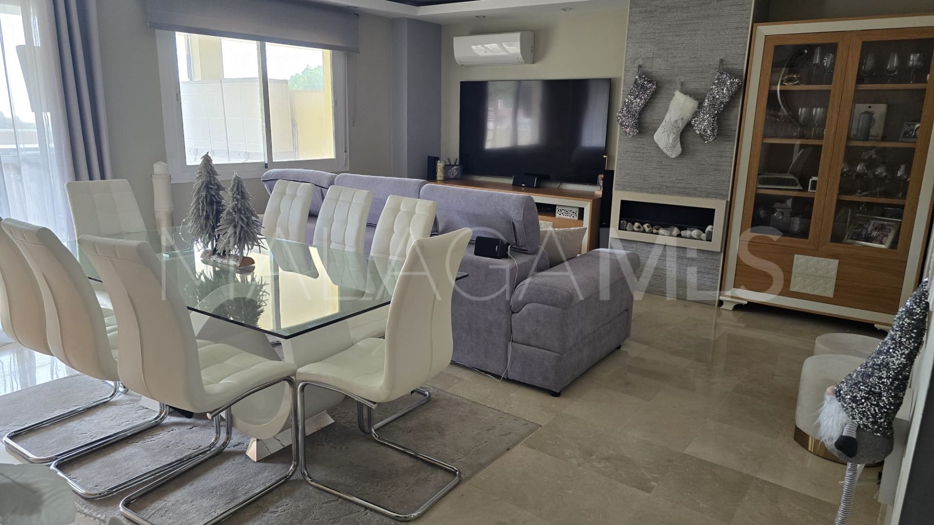 Tvåvåningslägenhet for sale in Mijas