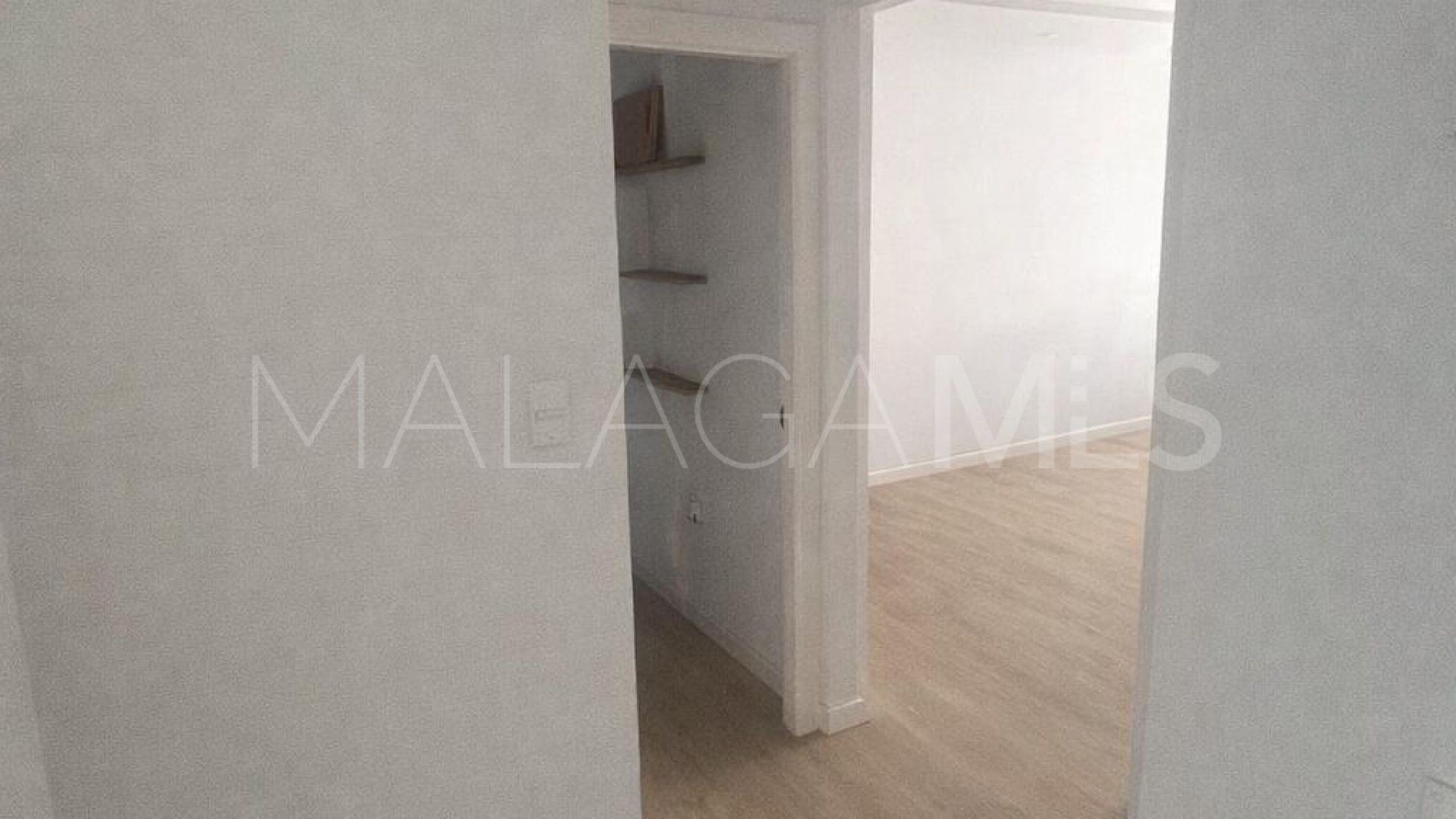 Se vende apartamento in Estepona with 3 bedrooms