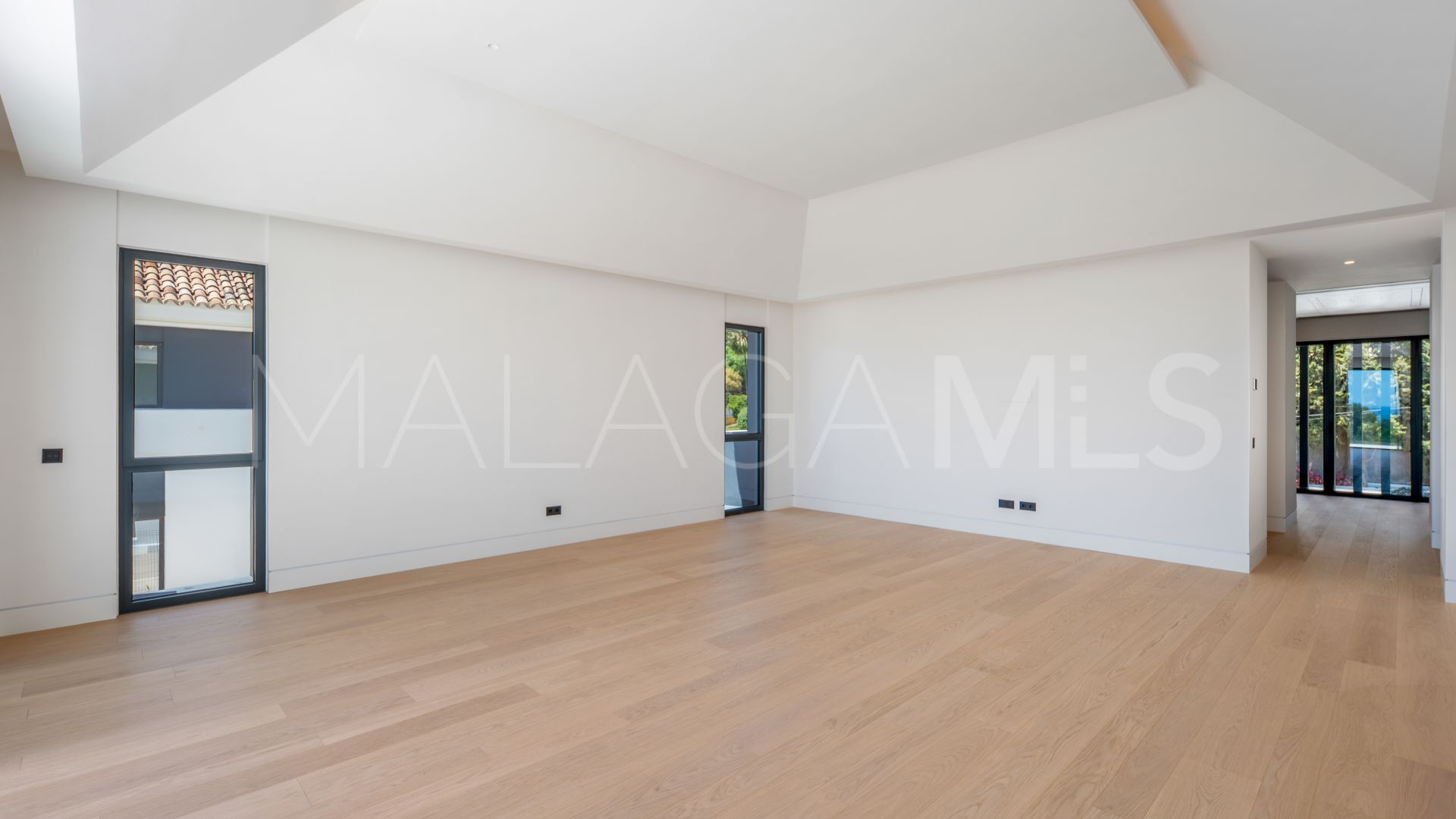 Villa for sale in Marbella