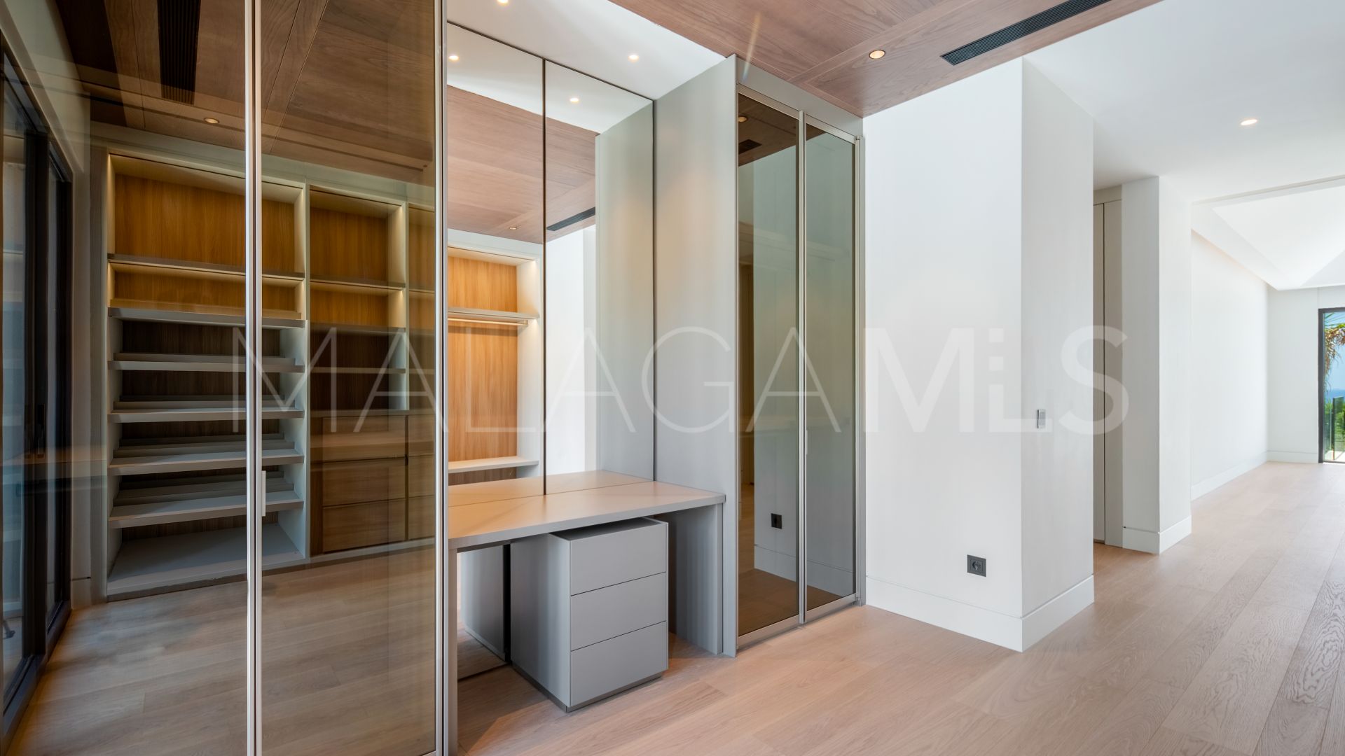 Villa for sale in Marbella