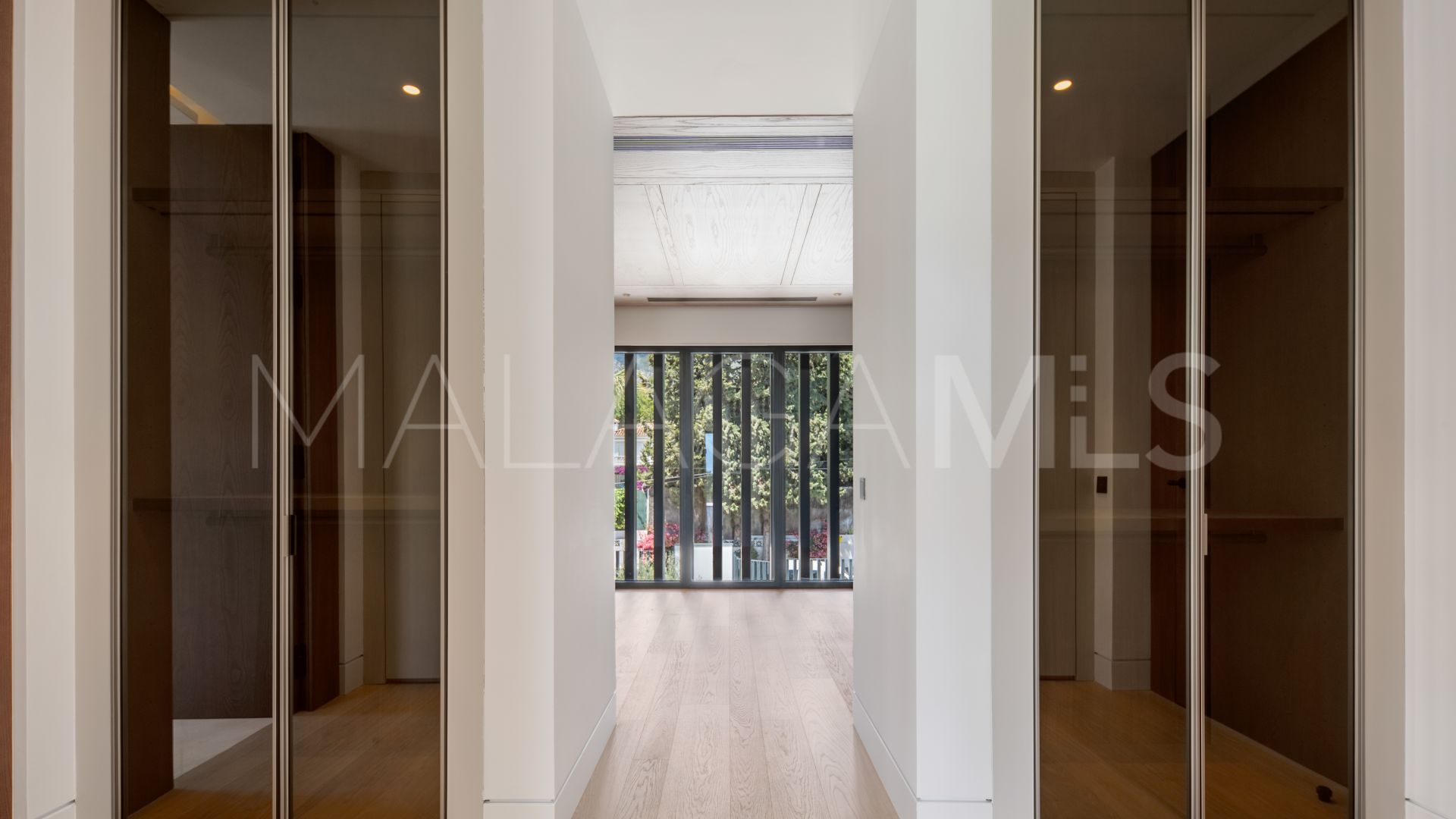 Villa for sale in Marbella