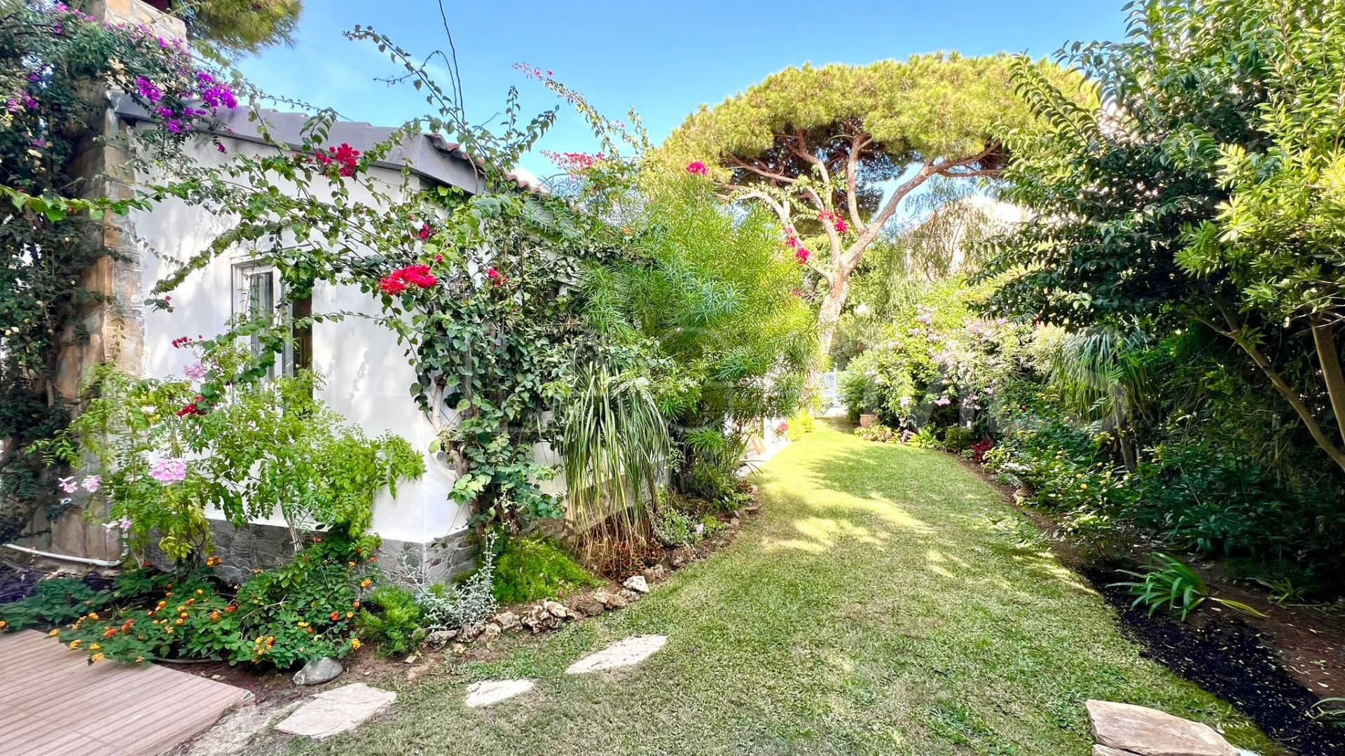 Villa for sale in Marbella