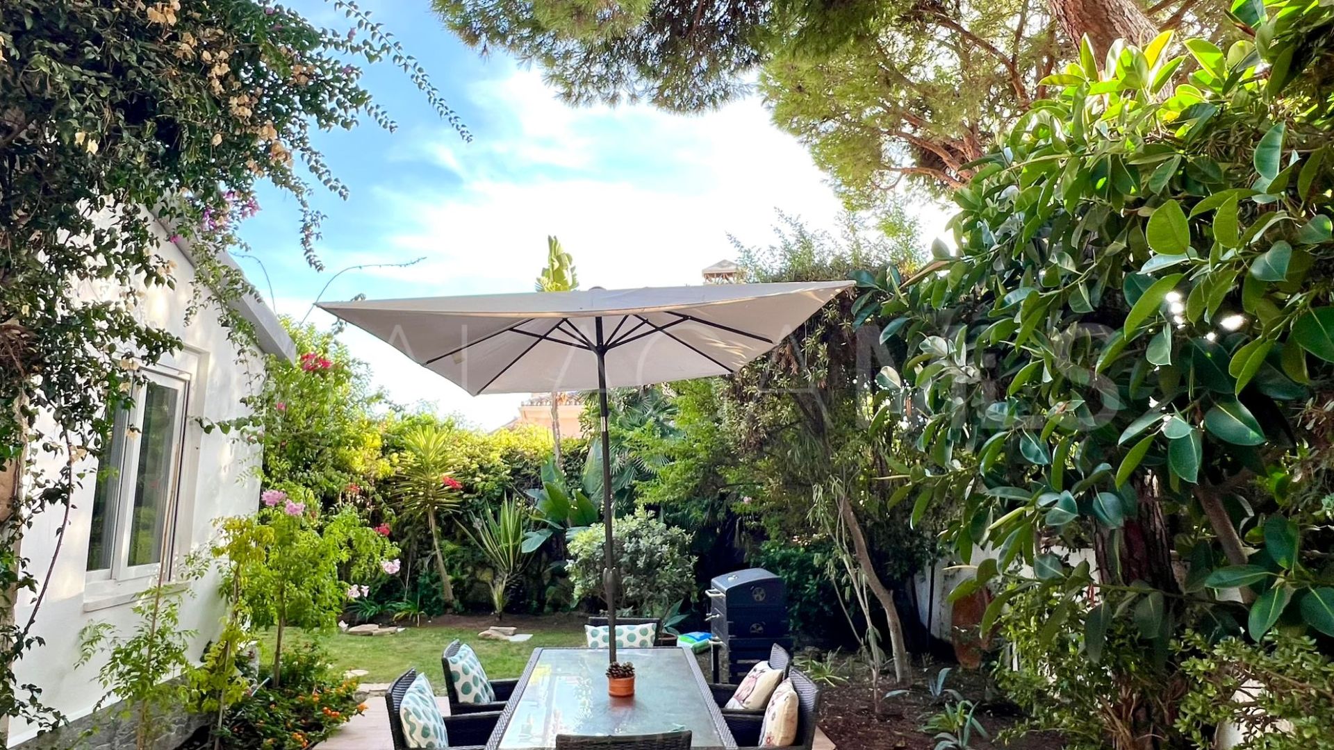 Villa for sale in Marbella