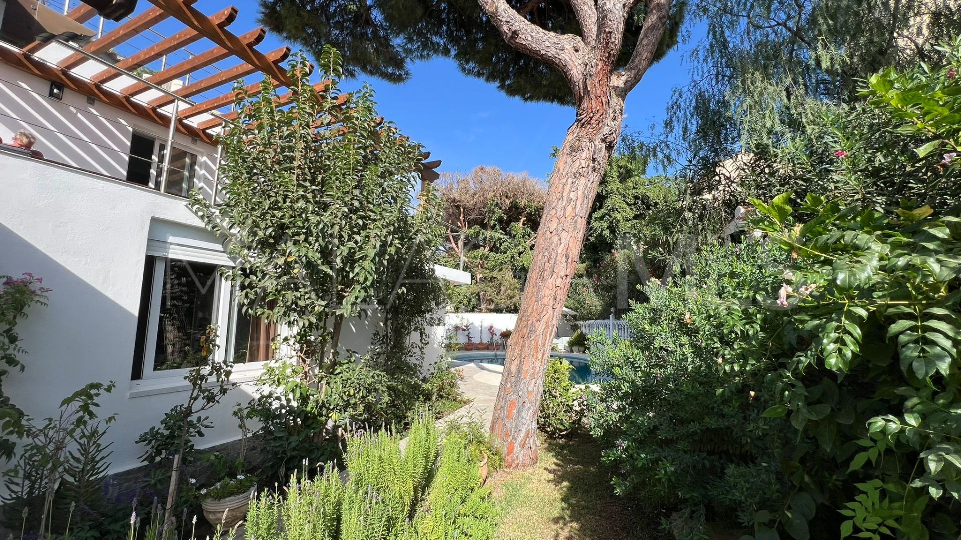 Villa for sale in Marbella