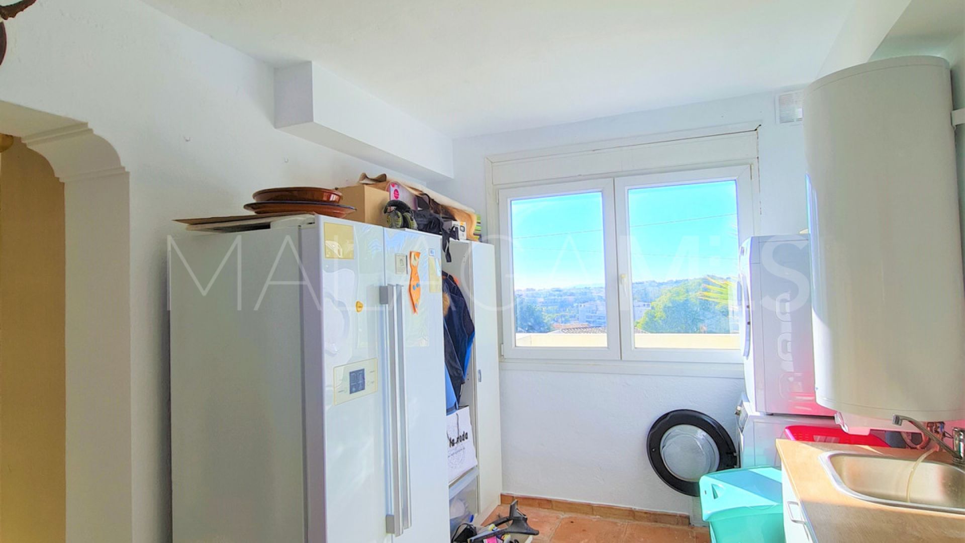 Villa for sale in Nueva Andalucia