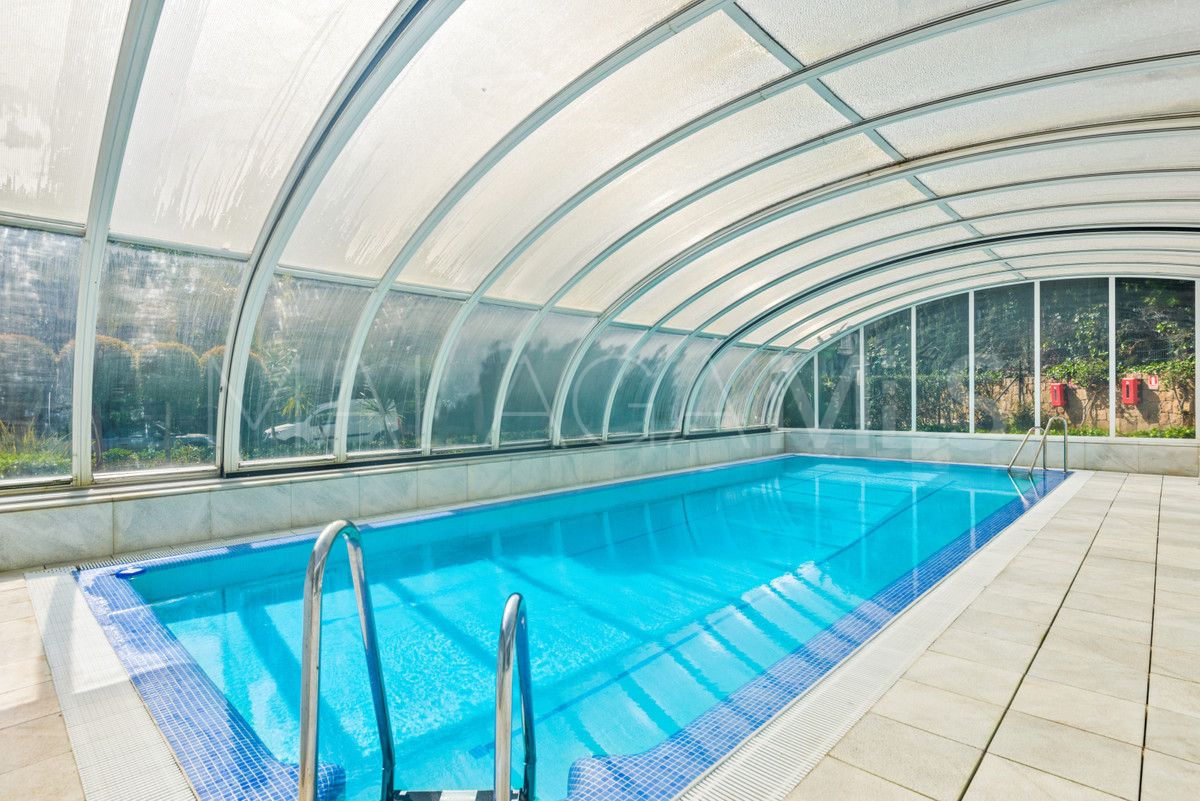 For sale 2 bedrooms apartment in Nueva Andalucia