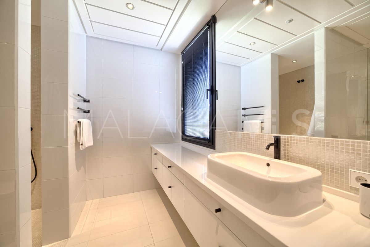 Villa for sale in Los Flamingos