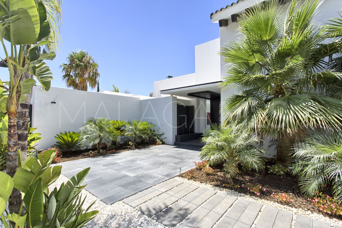 Villa for sale in Los Flamingos