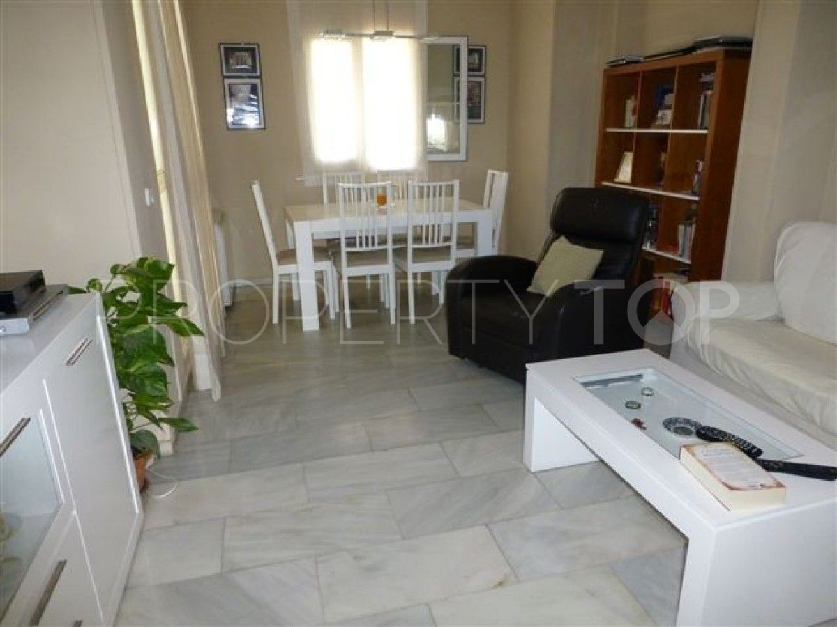 Apartamento en venta de 4 dormitorios en Nueva Andalucia