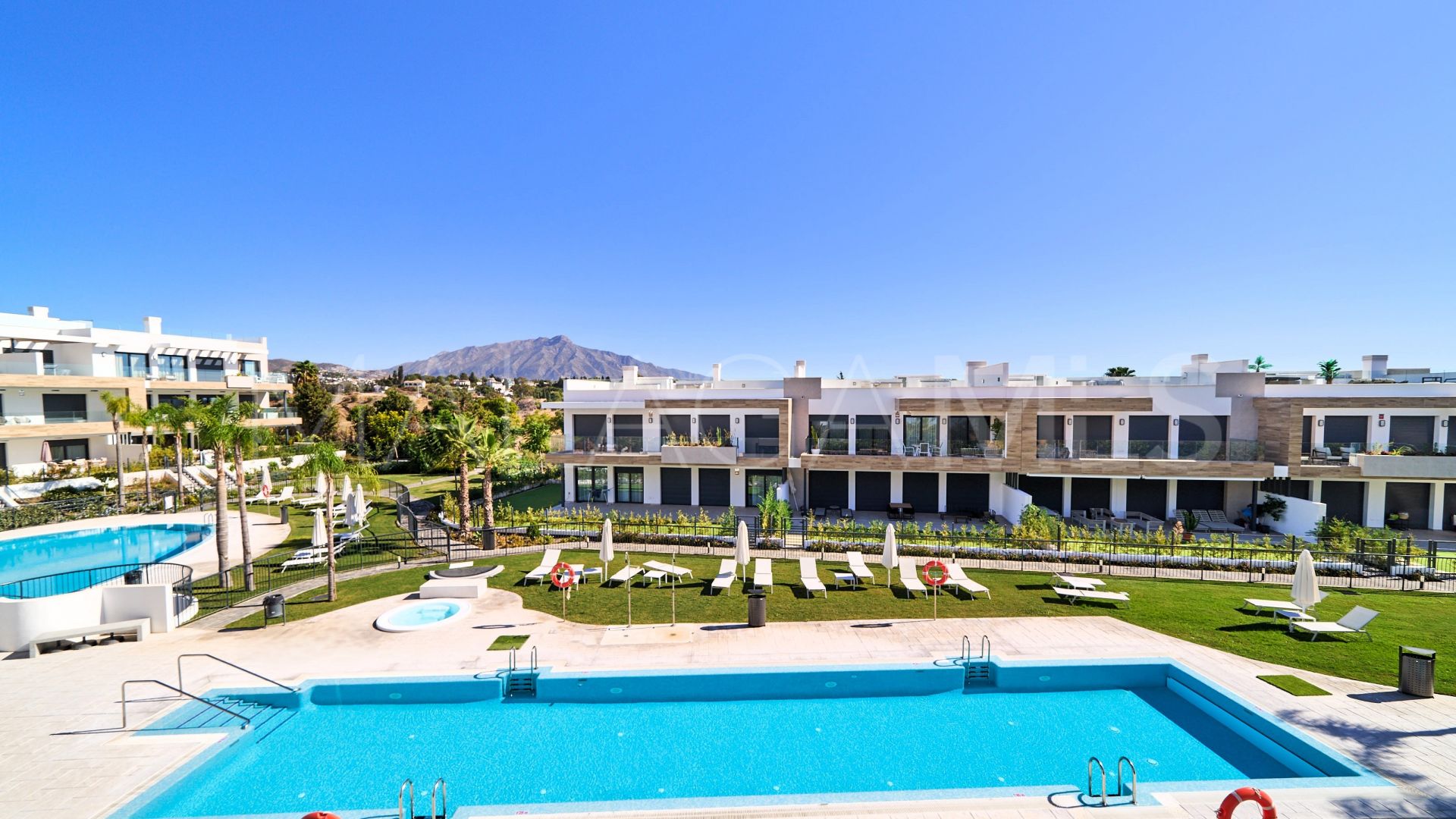 Buy Atalaya apartment with 3 bedrooms