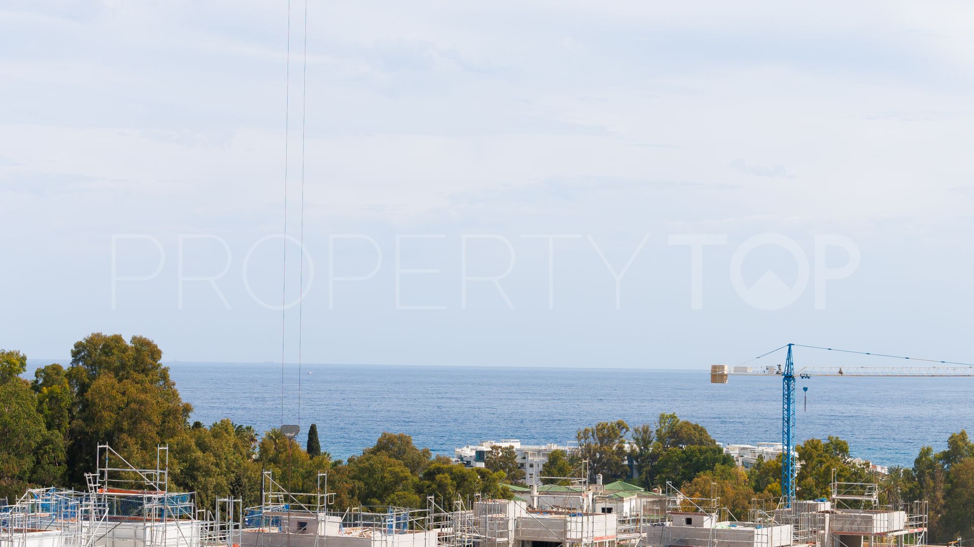 Duplex penthouse with 3 bedrooms for sale in Epic Marbella