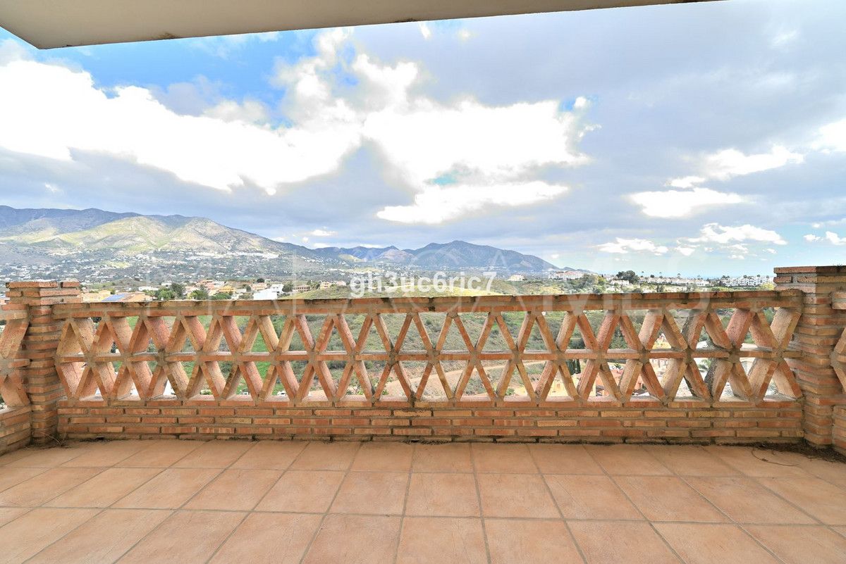 Villa for sale in Sierrezuela