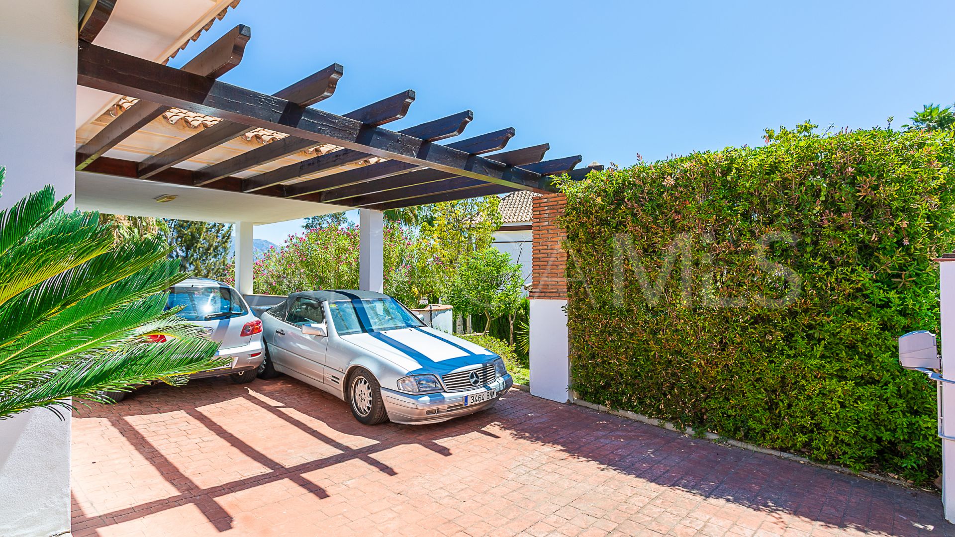 Se vende villa de 4 bedrooms in La Cala Golf Resort